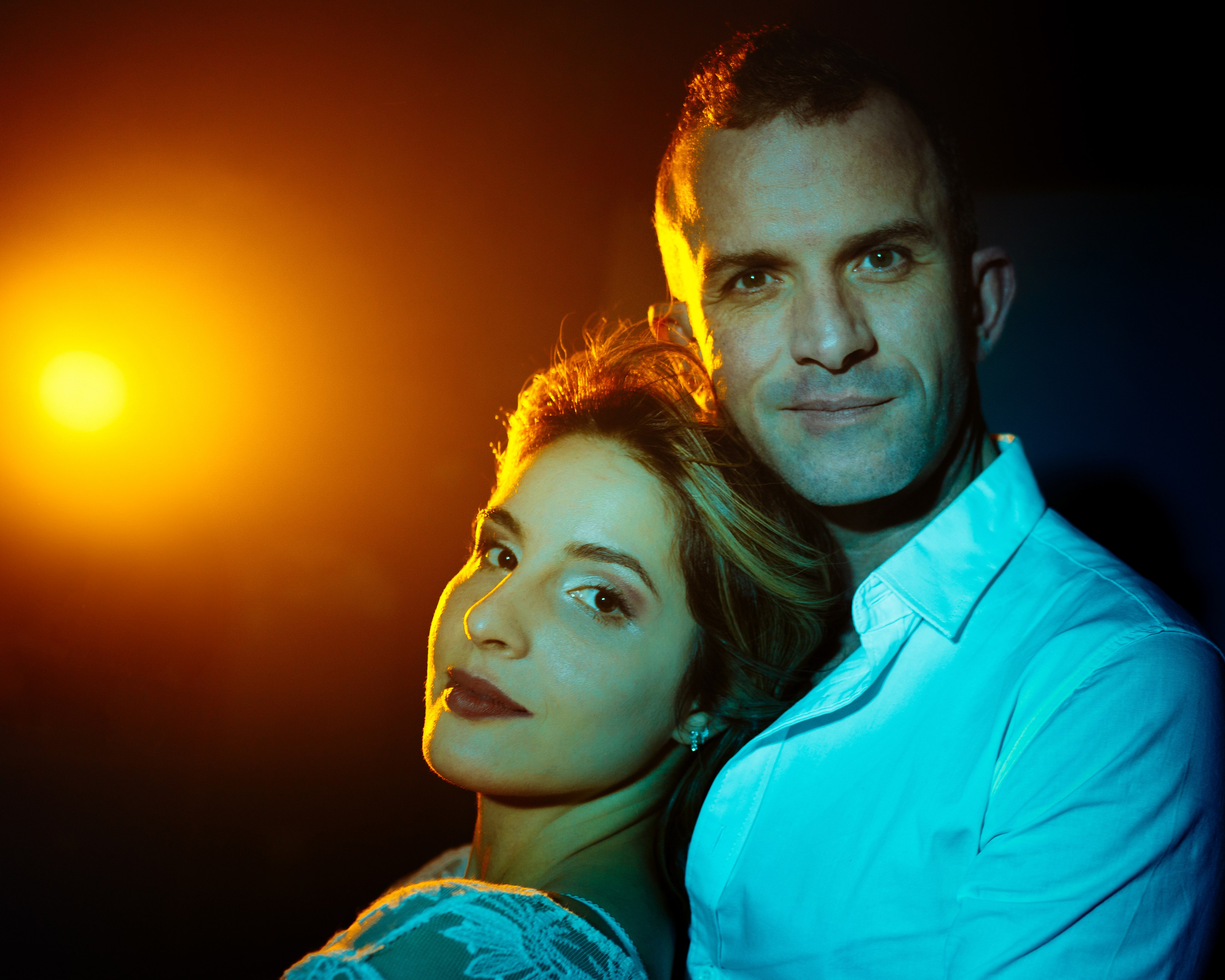 ANA and NELSON. Studio. Anastasiia Antoniuk portrait, family and couple photographer, Portugal
