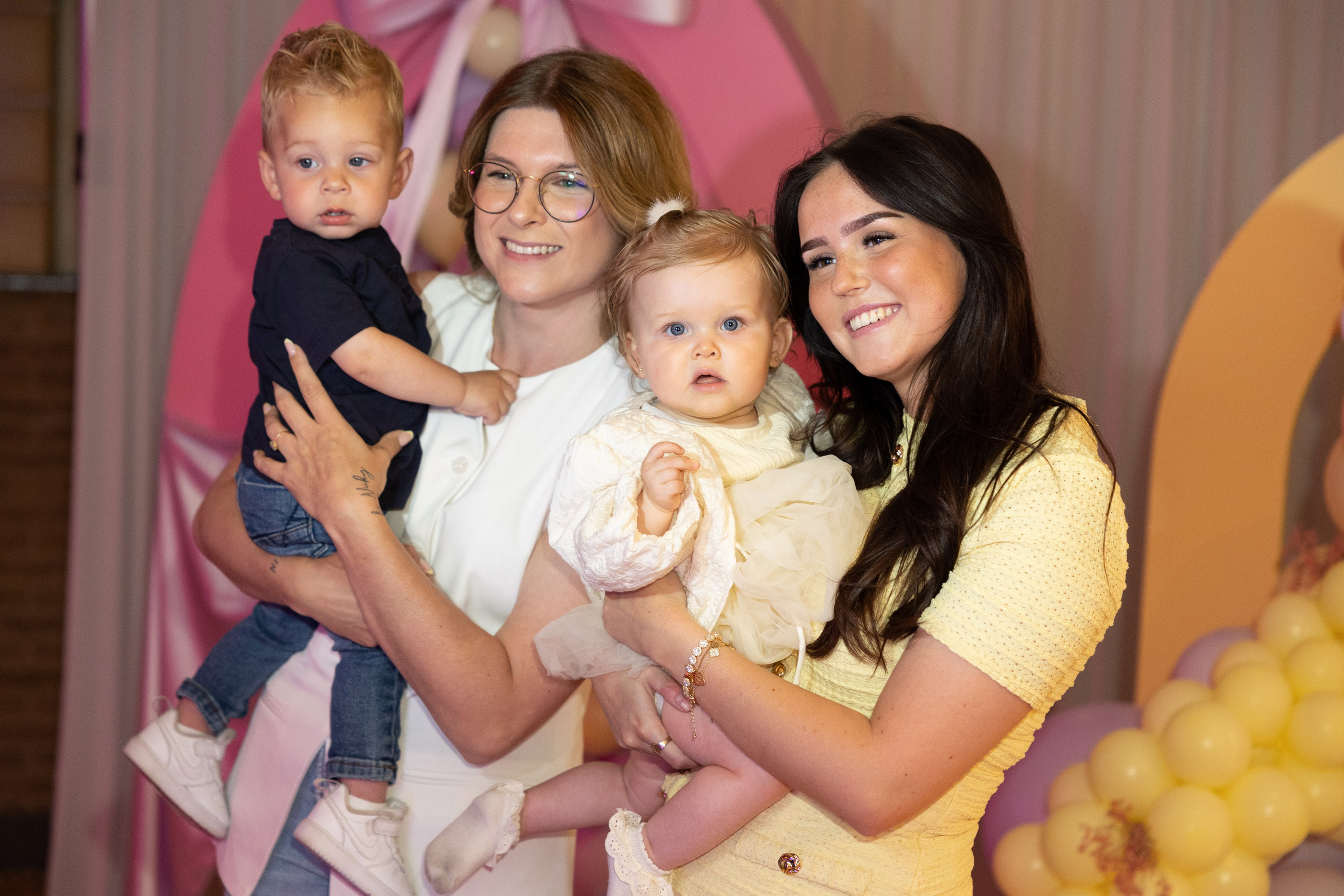 1 st Birthday. Portrait and Family Photographer in Netherlands
