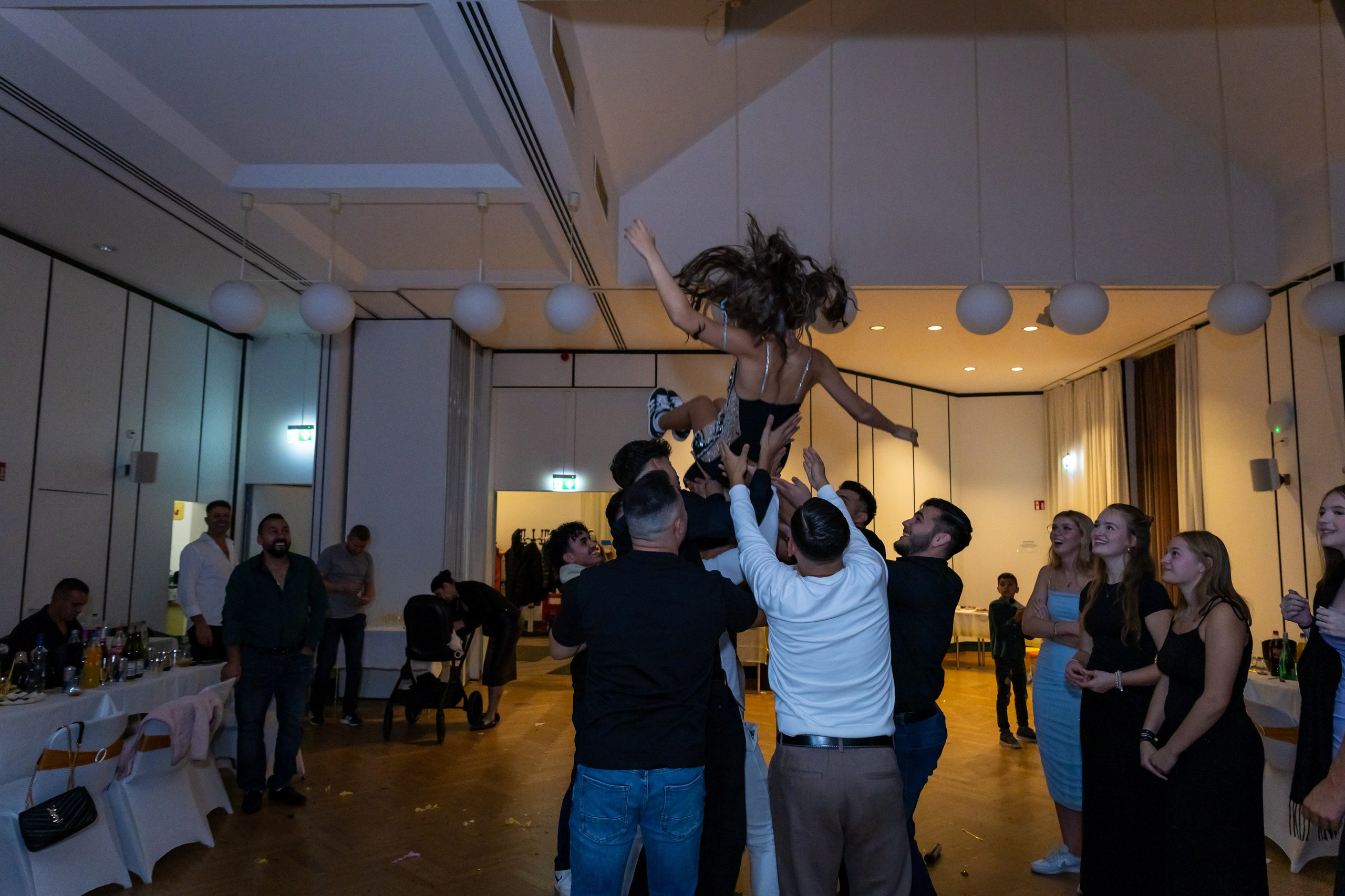 Denisa 18 Ani Majorat