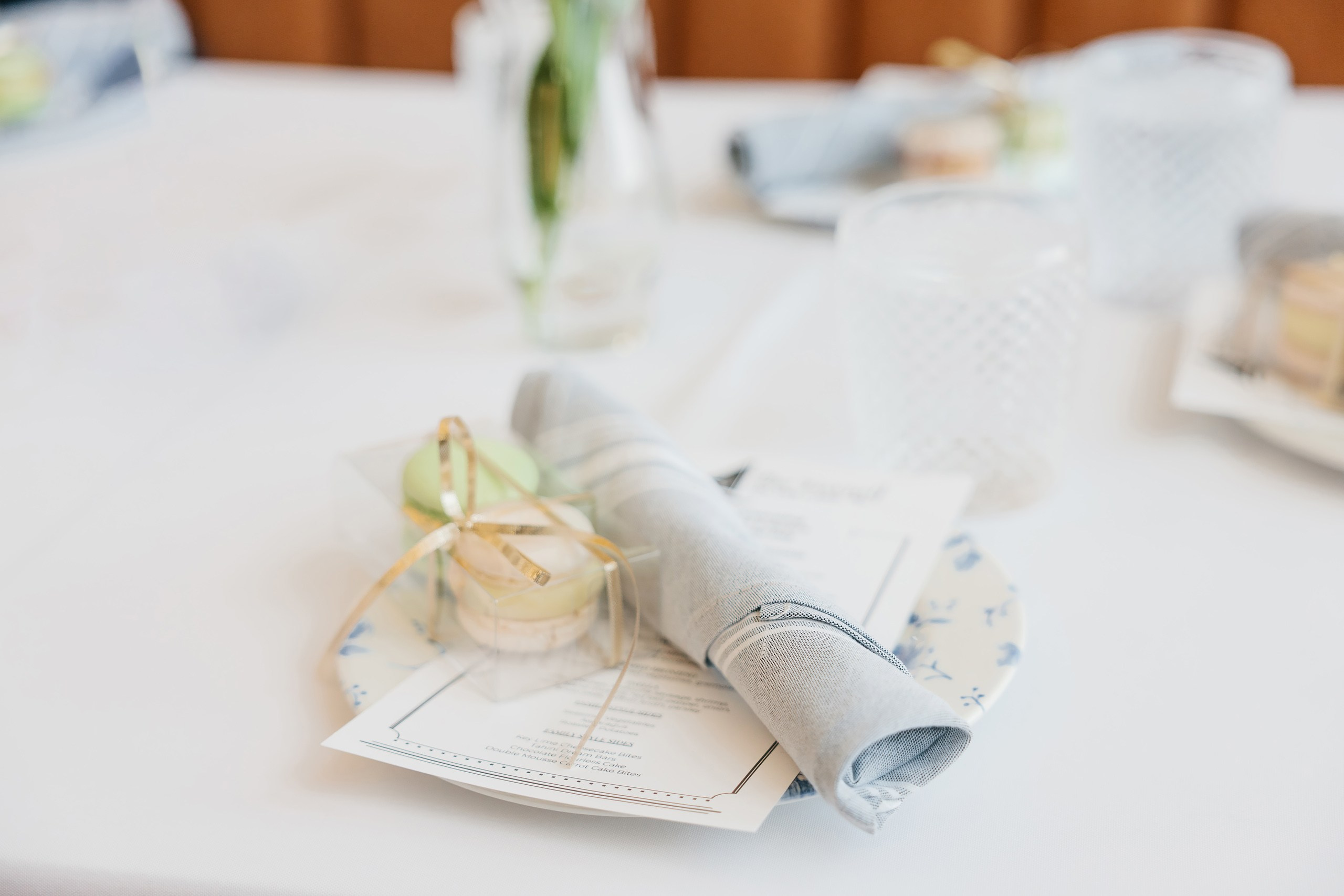 04.27.2025 Wedding. Wedding family event photographer in Chicago Nick Yushevich