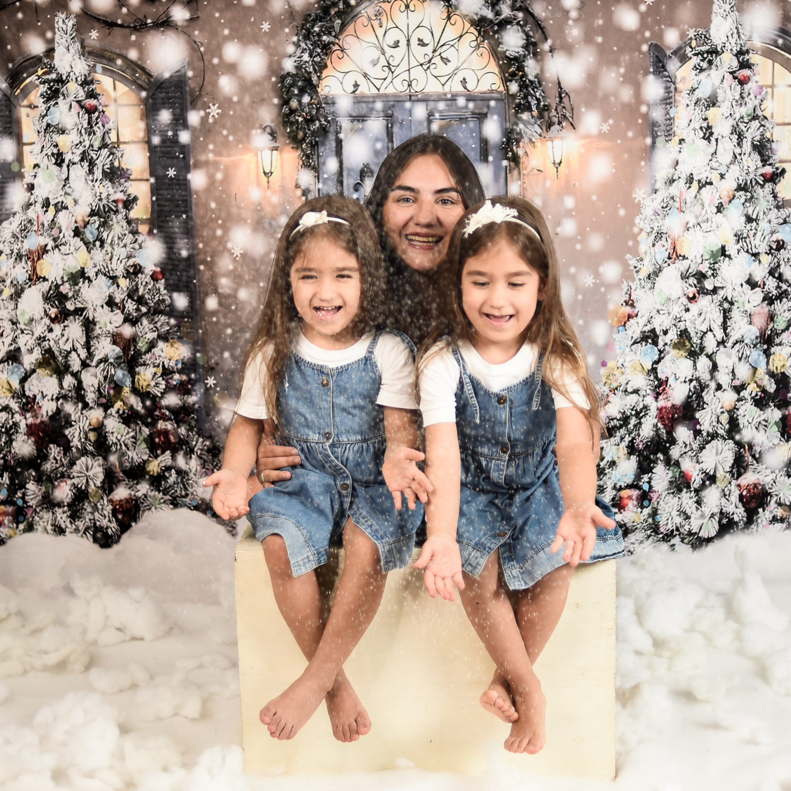 Sesión Navideña de Ariana y Martina. Fotografo de casamiento en misiones y fotógrafo de familia  Posadas