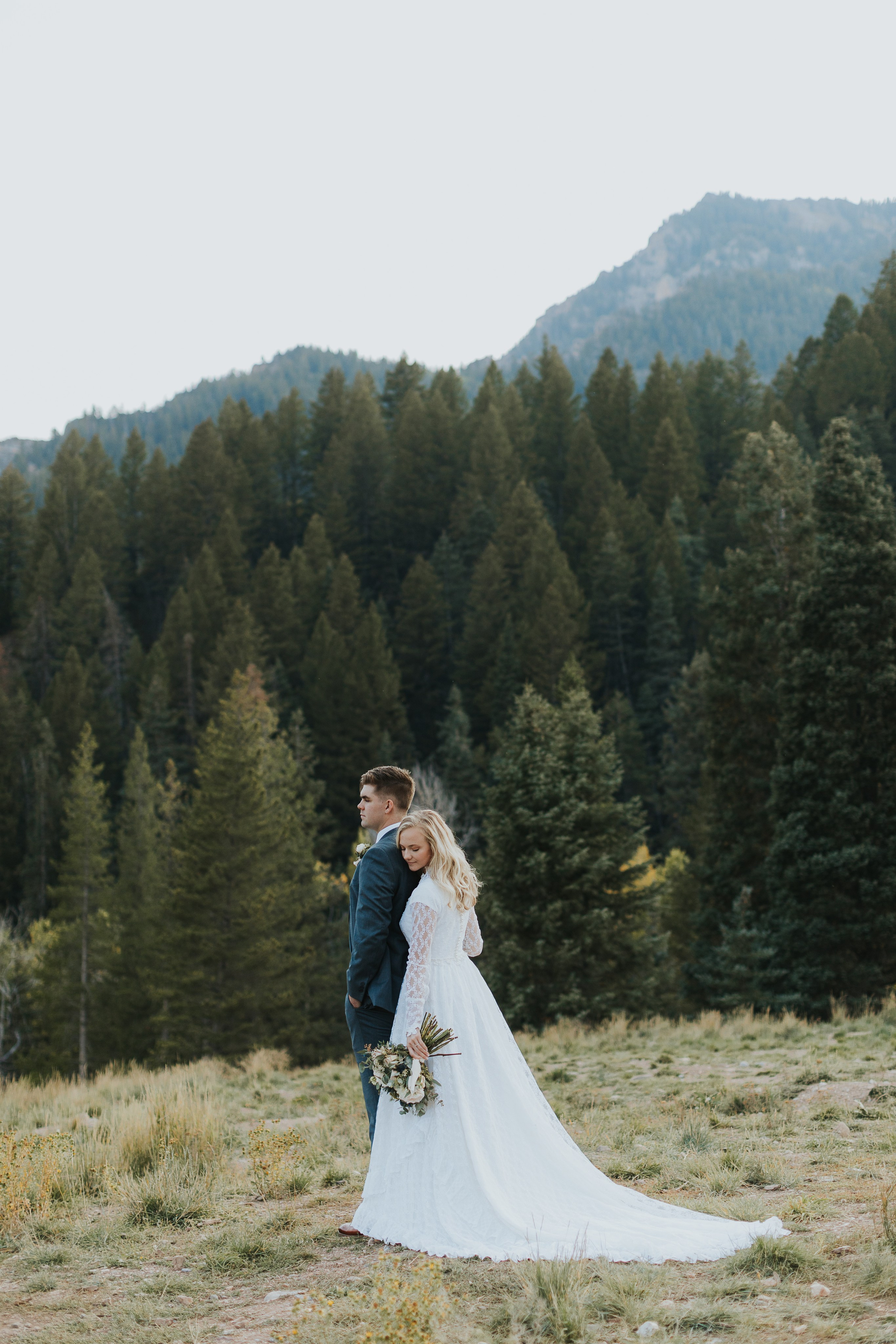 Rachel + Thad. Utah Family Photographer