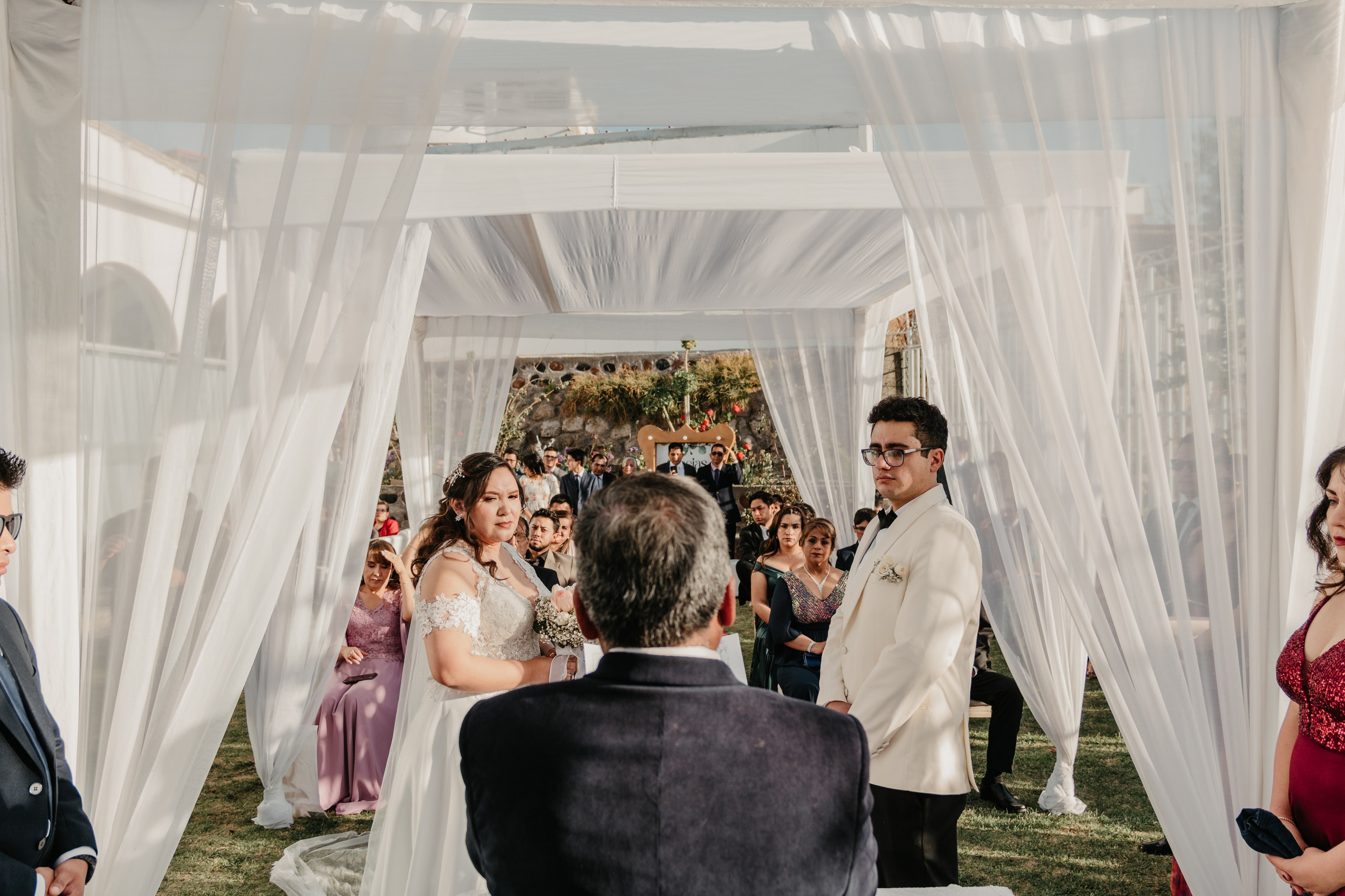 VANIA + LUIS BODA CIVIL. Studio KVTA | Fotografía y Video de Bodas en Arequipa