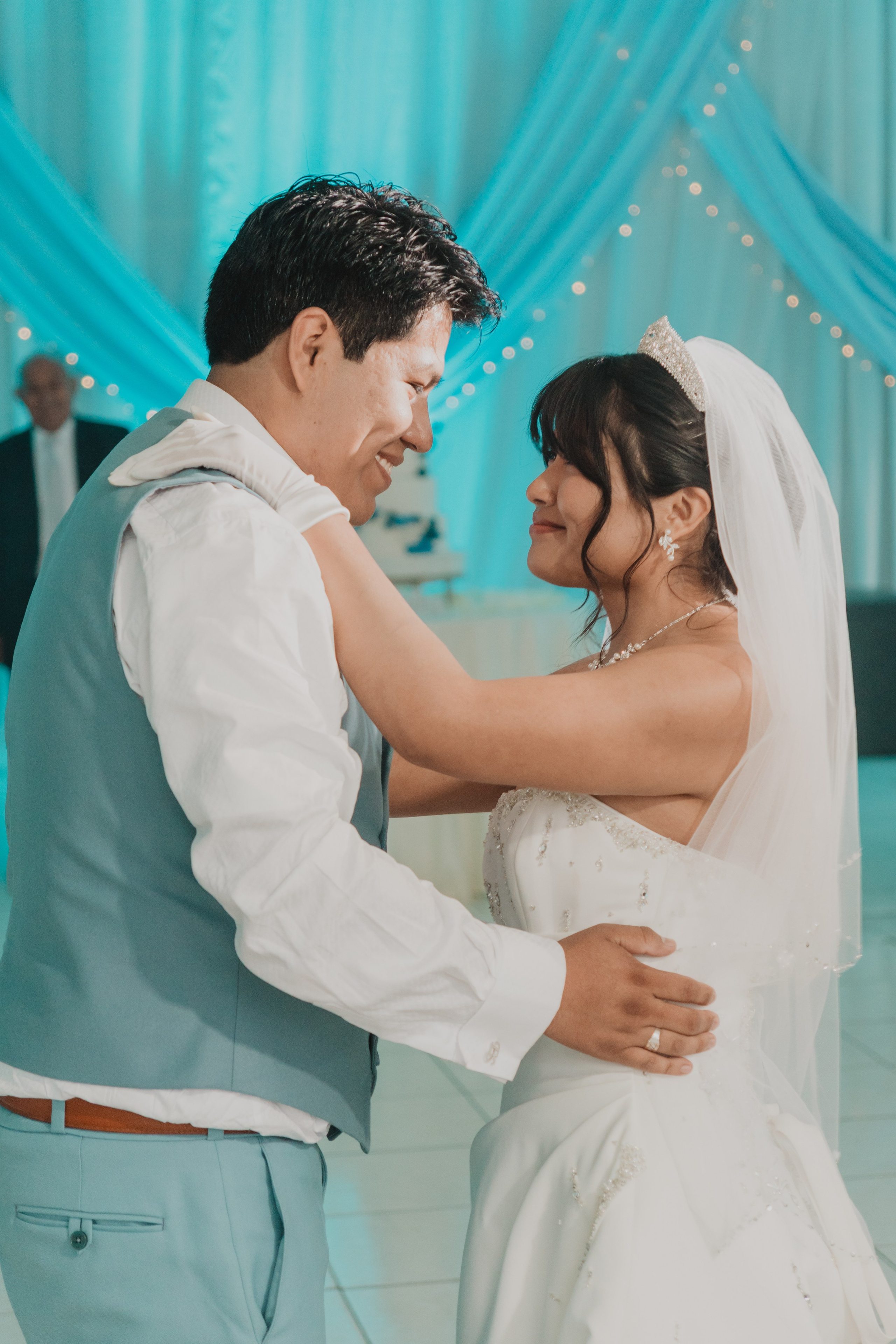 STEISY + EMMANUEL | BODA RELIGIOSA. Studio KVTA | Fotografía y Video de Bodas en Arequipa