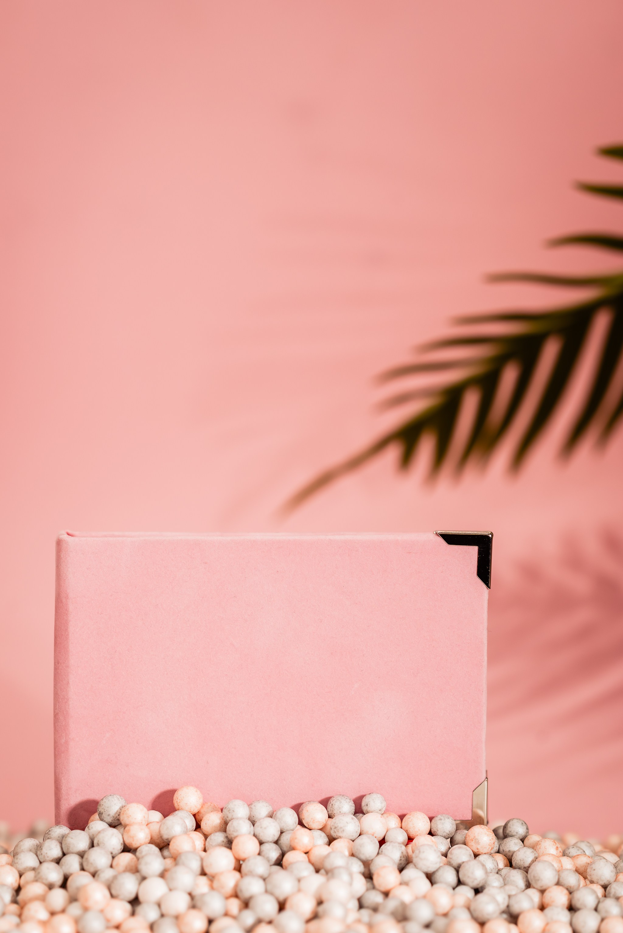 Cutii de stik- Ariana Events. Giani Maftei