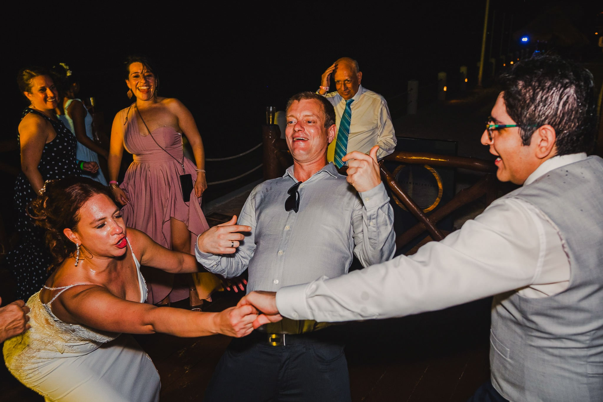 Jess & Juan / Cancun. Wedding and family photographer in Mexico City