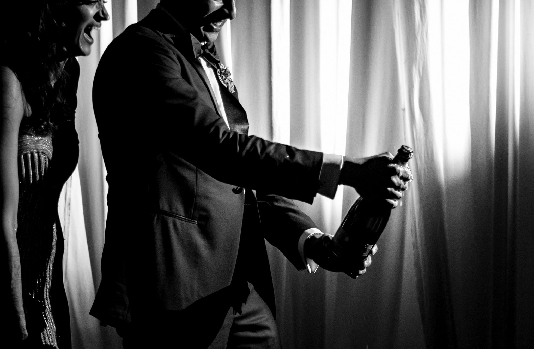 Aagya & Kishore. Wedding and family photographer in Mexico City