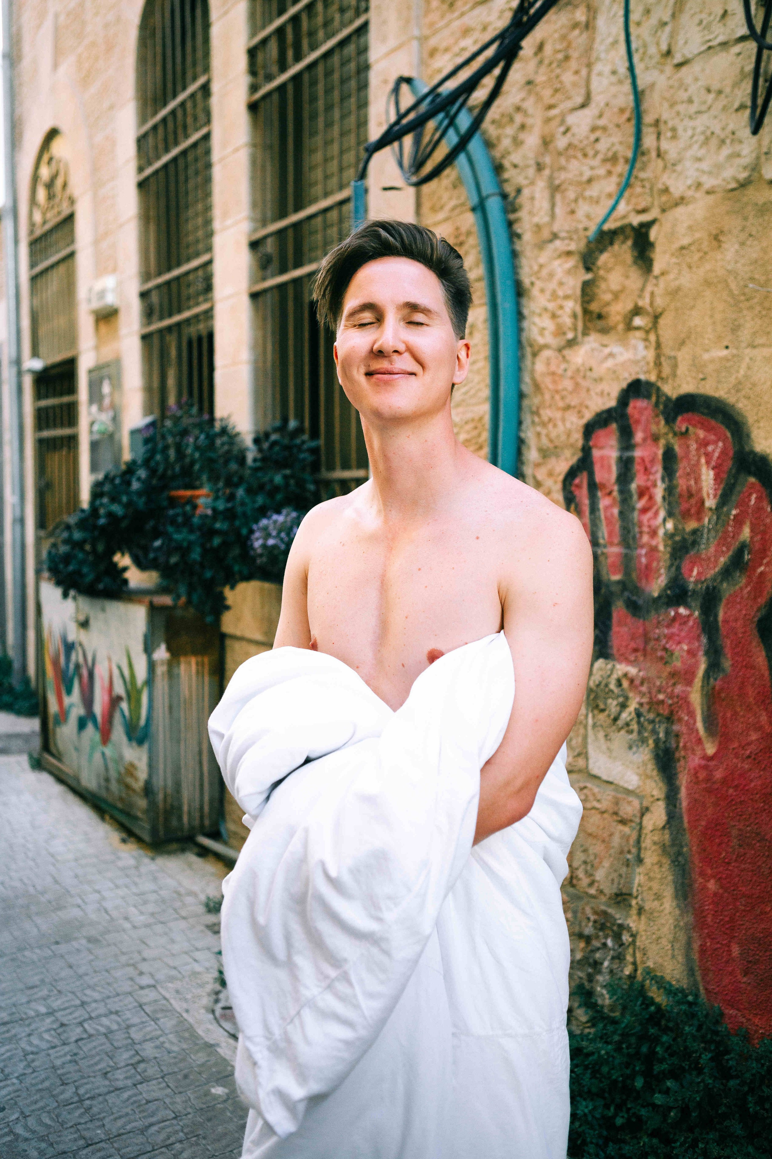 SWEET MORNING. PHOTOGRAPHER IN ISRAEL