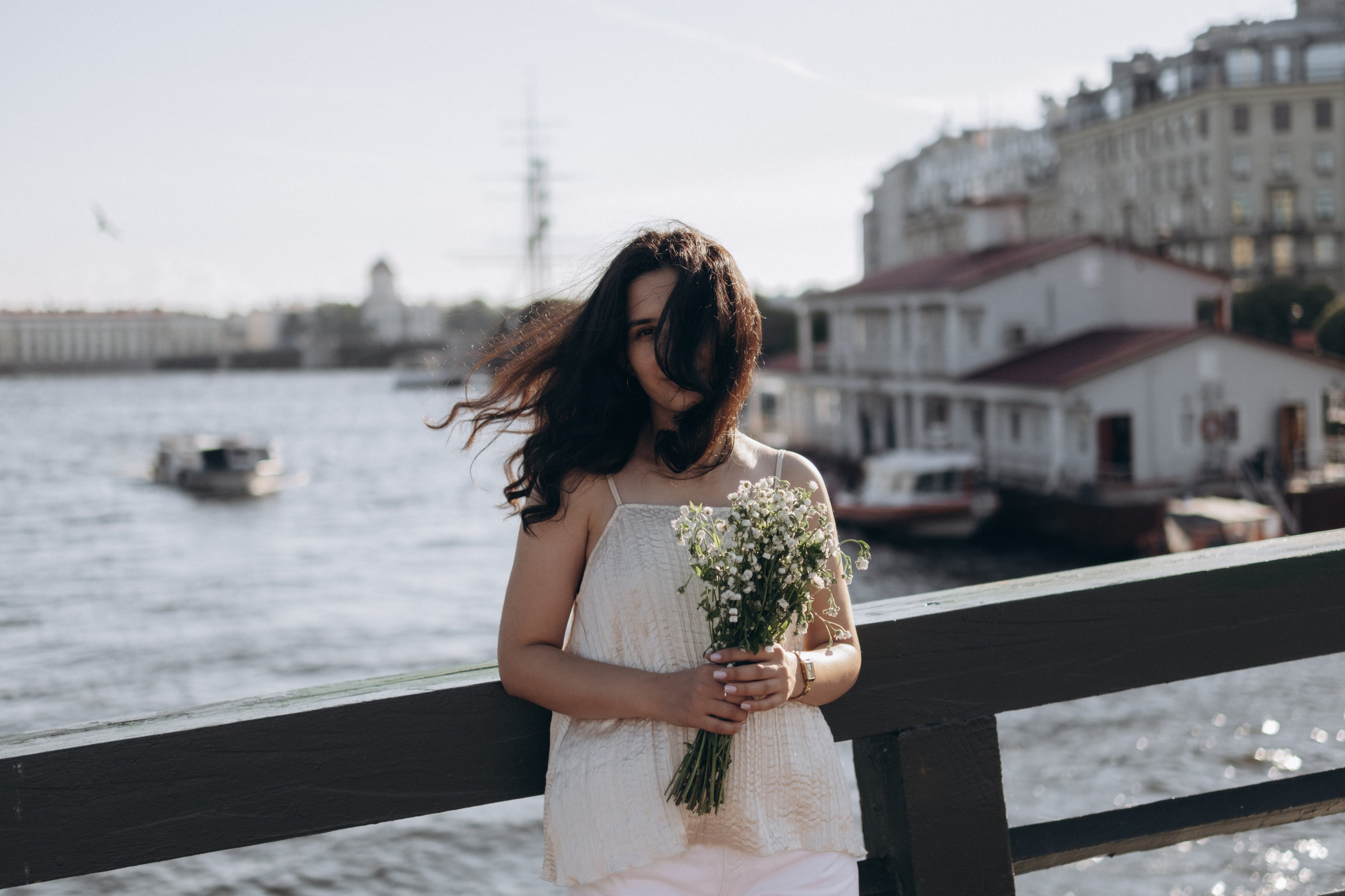 In Saint-Petersburg. Lens Captures Life