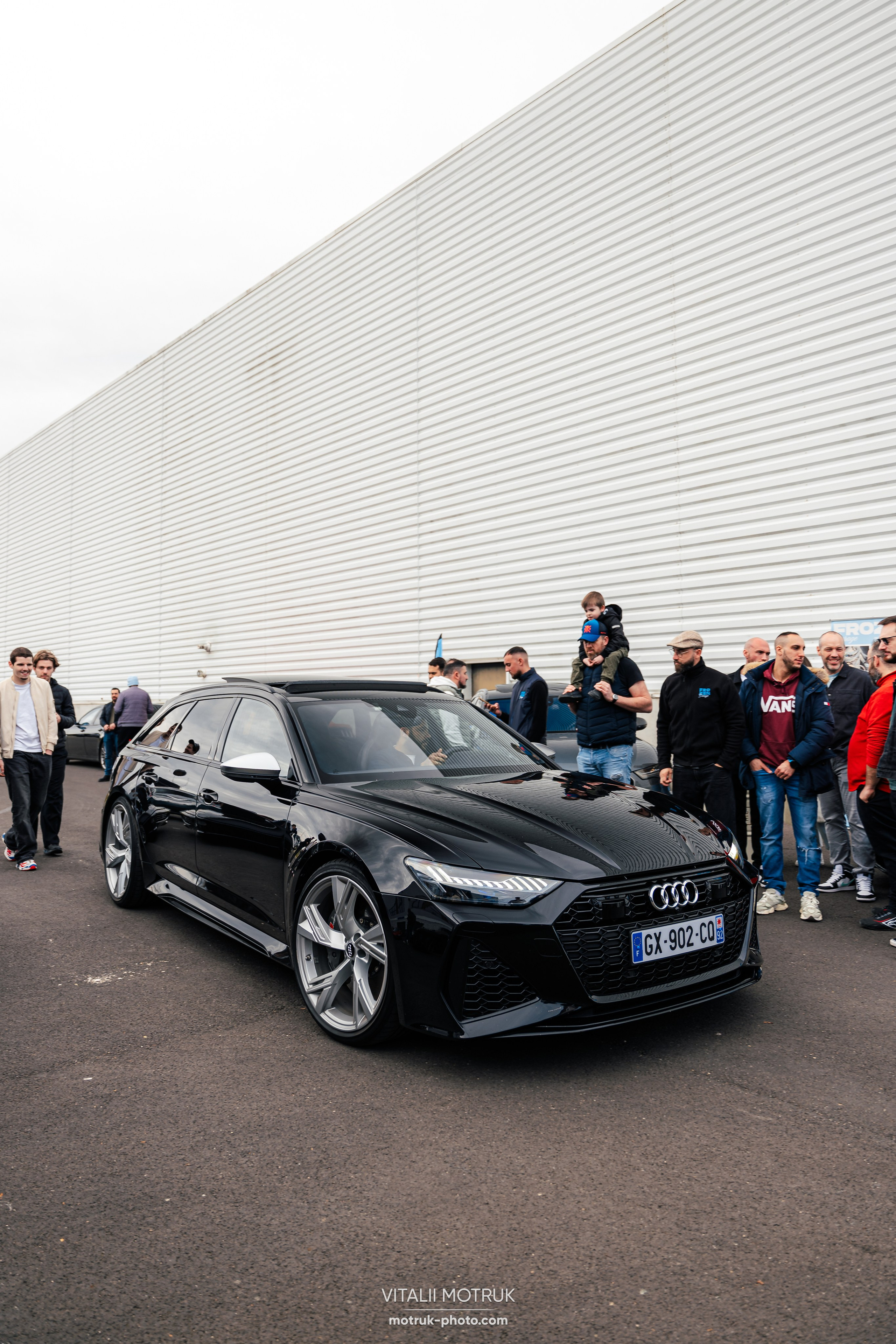 Cars and Coffee 9 mars — BEMA. Photographe de voitures à Paris — Vitalii Motruk