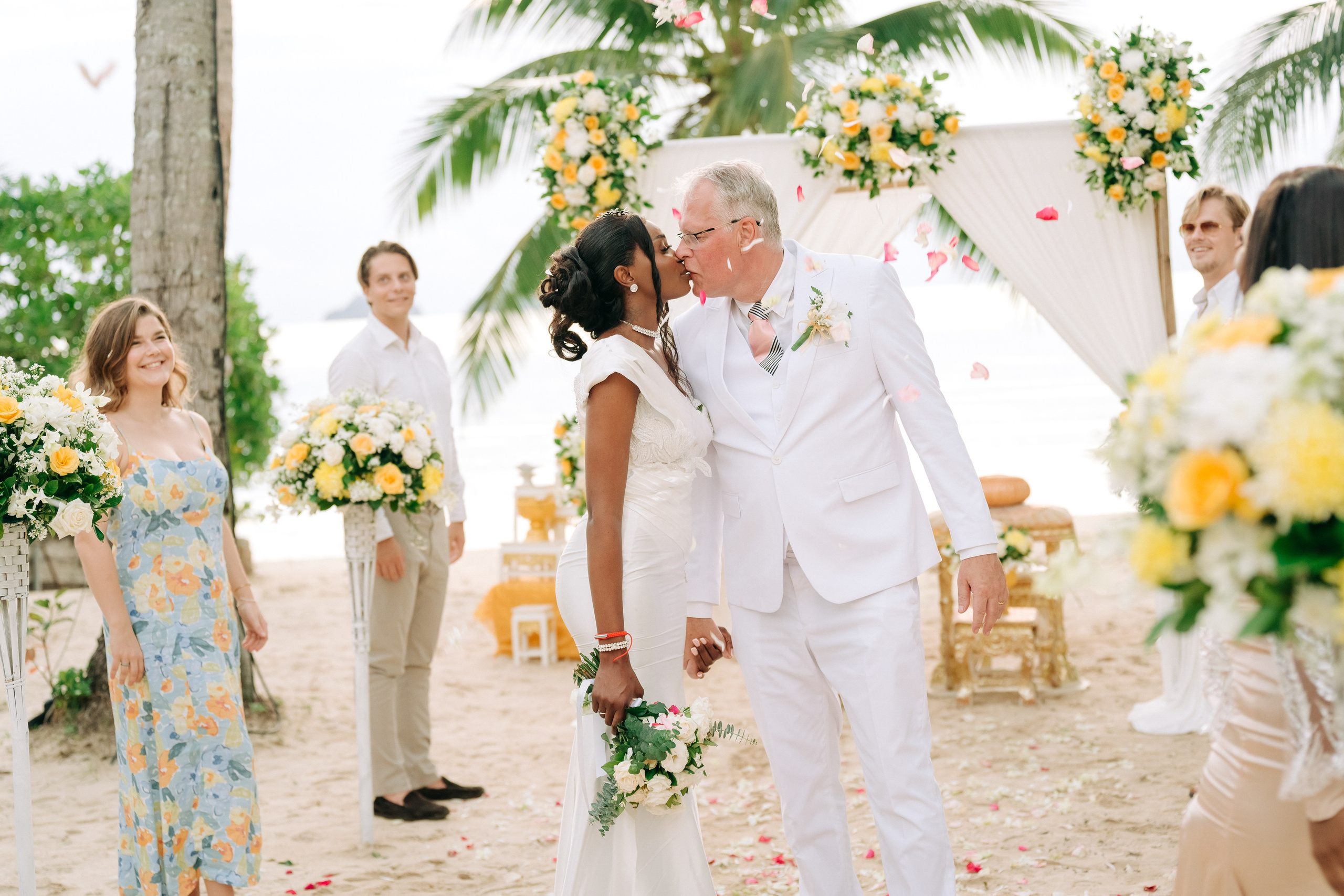 GRACE & MARTIN. Буддийская свадебная церемония на Самуи, Таиланд