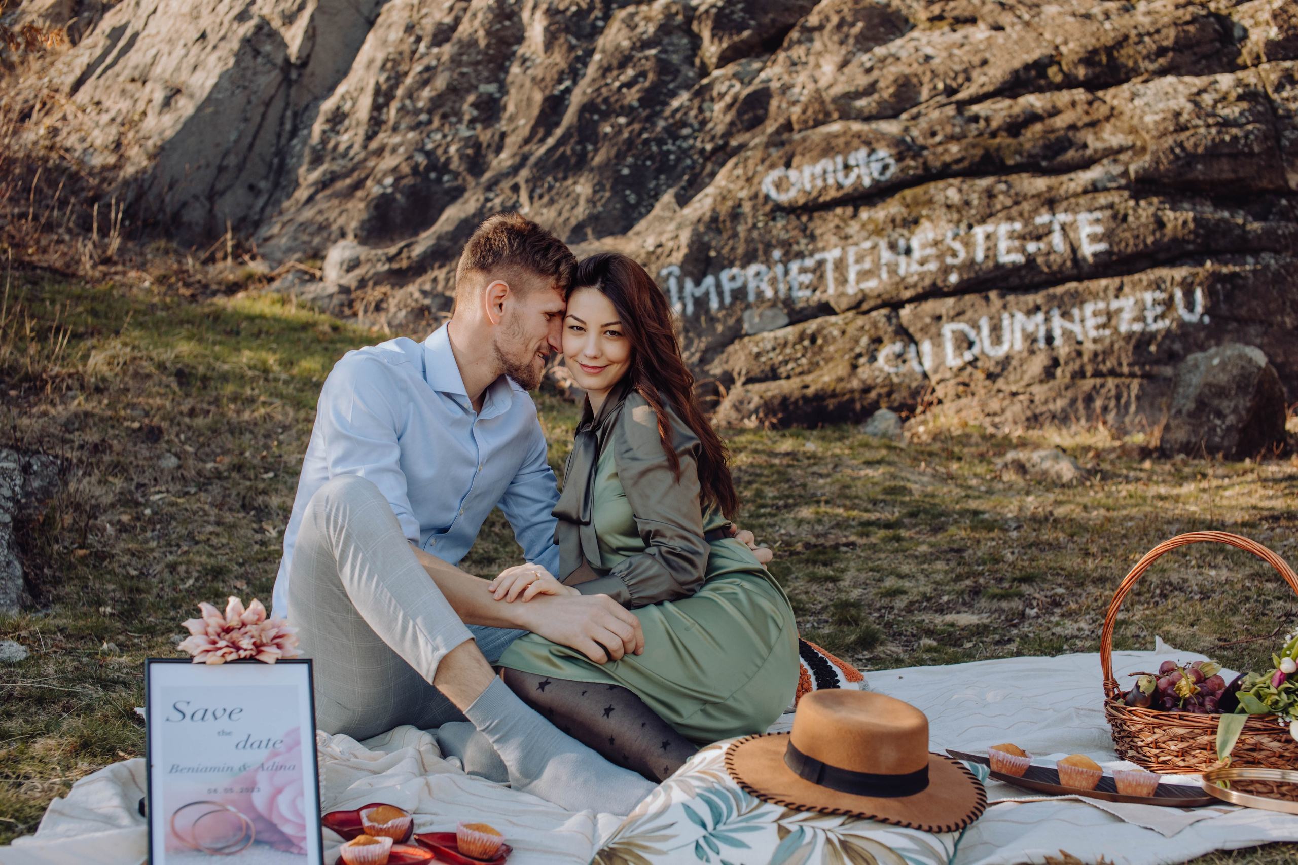 Beni & Adina. Wedding & couple photographer from Romania Rut Vetan