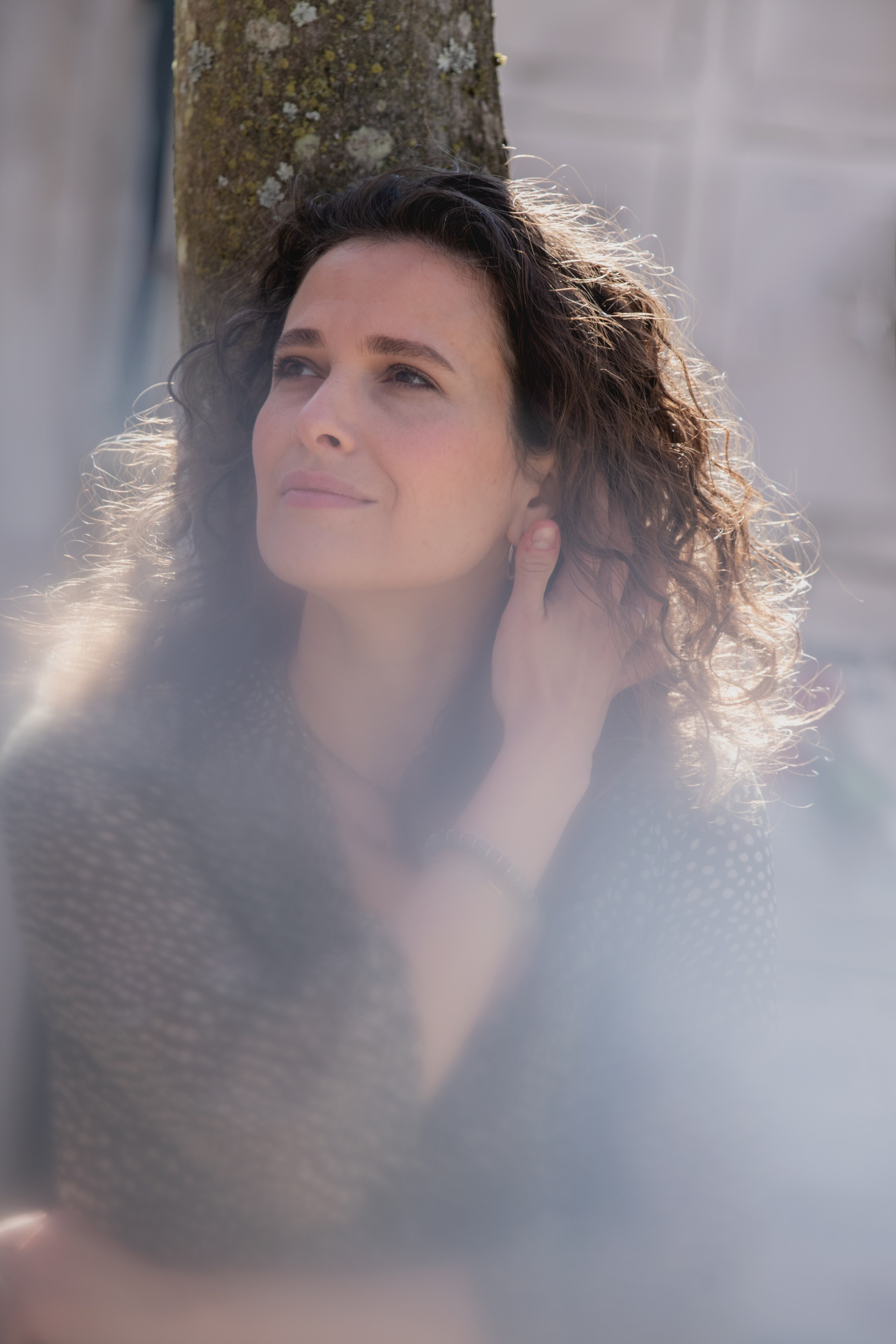 MARIA with Magnolias. Anastasiia Antoniuk portrait, family and couple photographer, Portugal