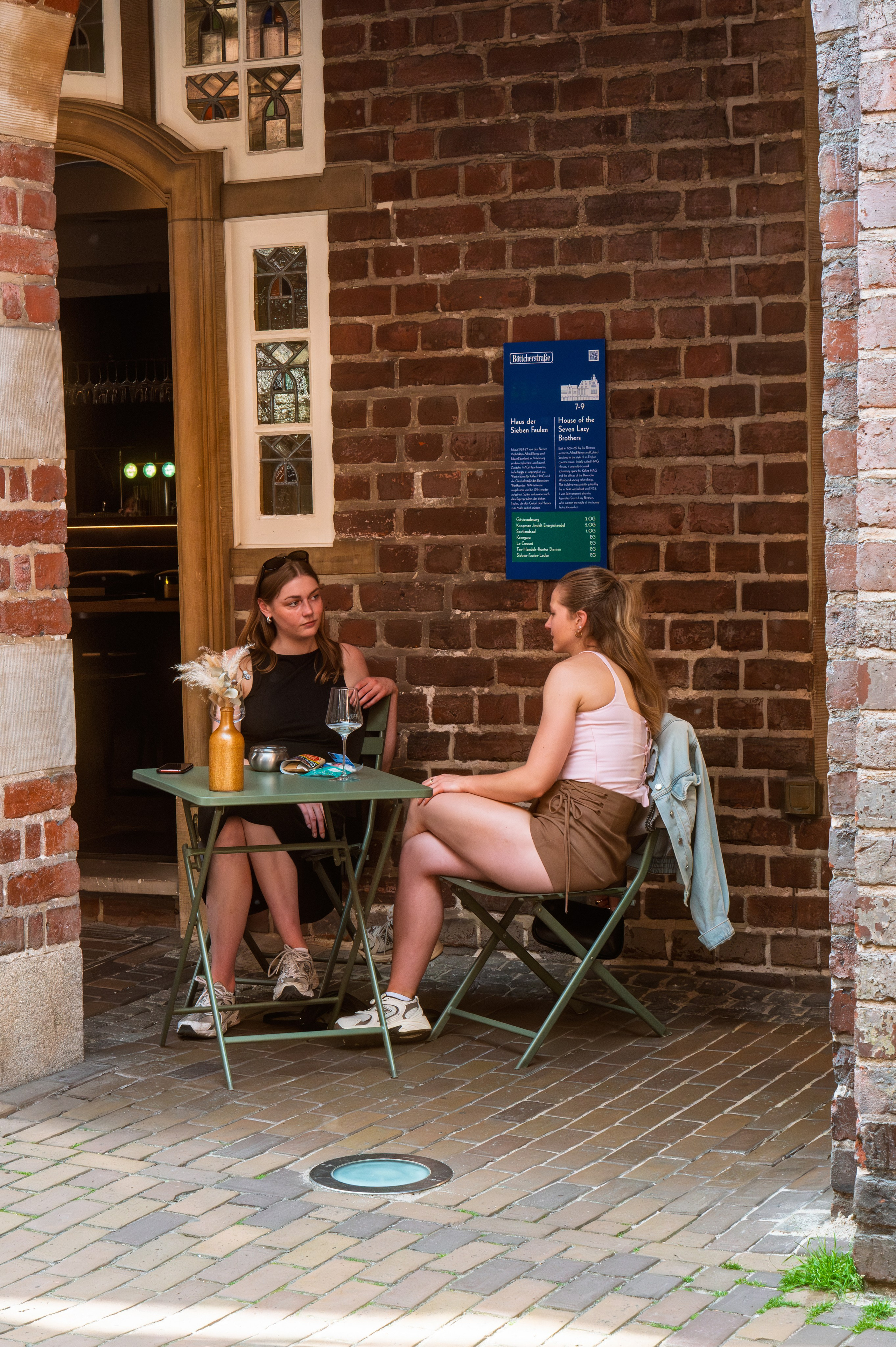 A little bit of street in Bremen #6. URBANSTREETFILES.ART