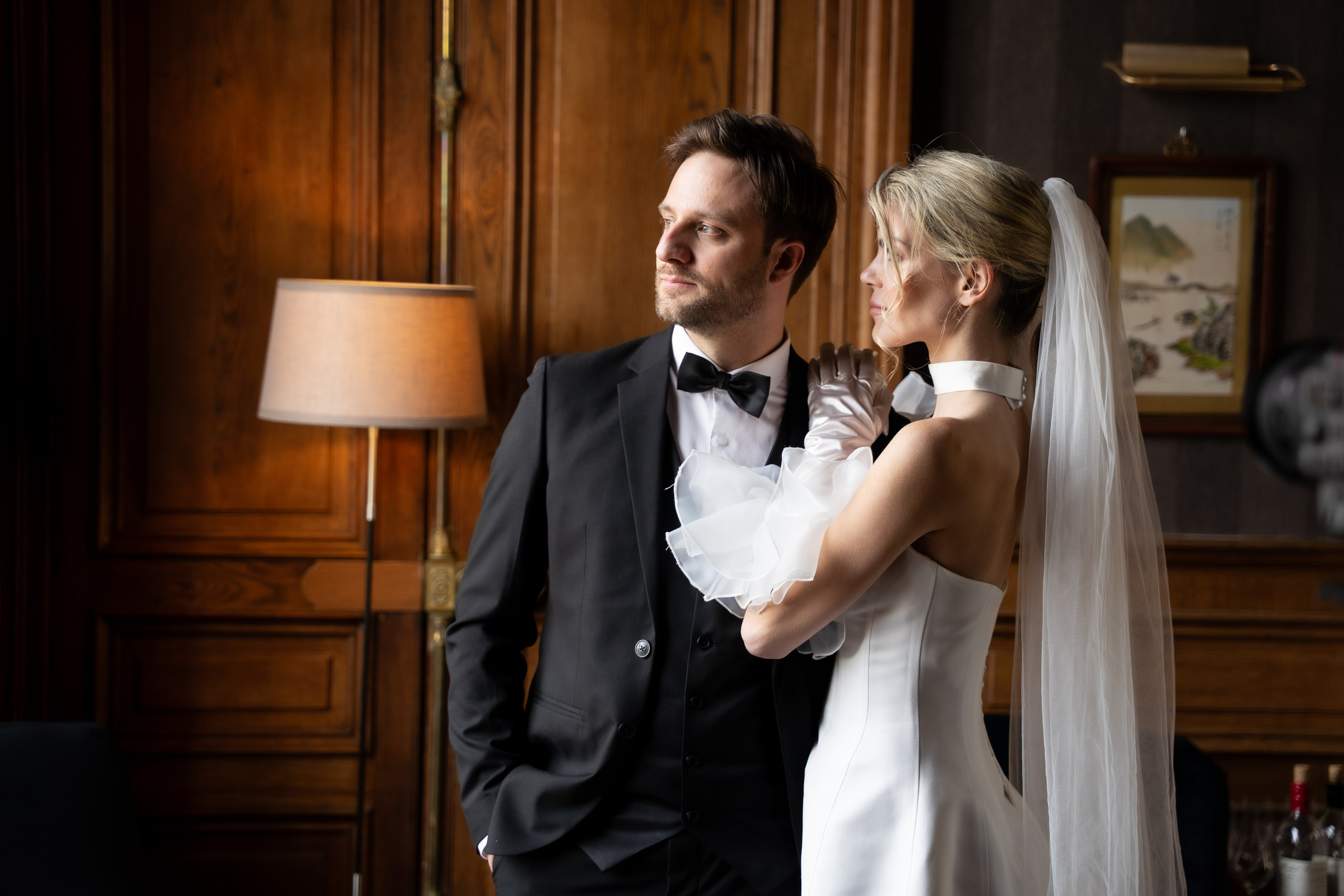 Chateau elopement inspiration. Wedding photographer in Paris Oksana Shum