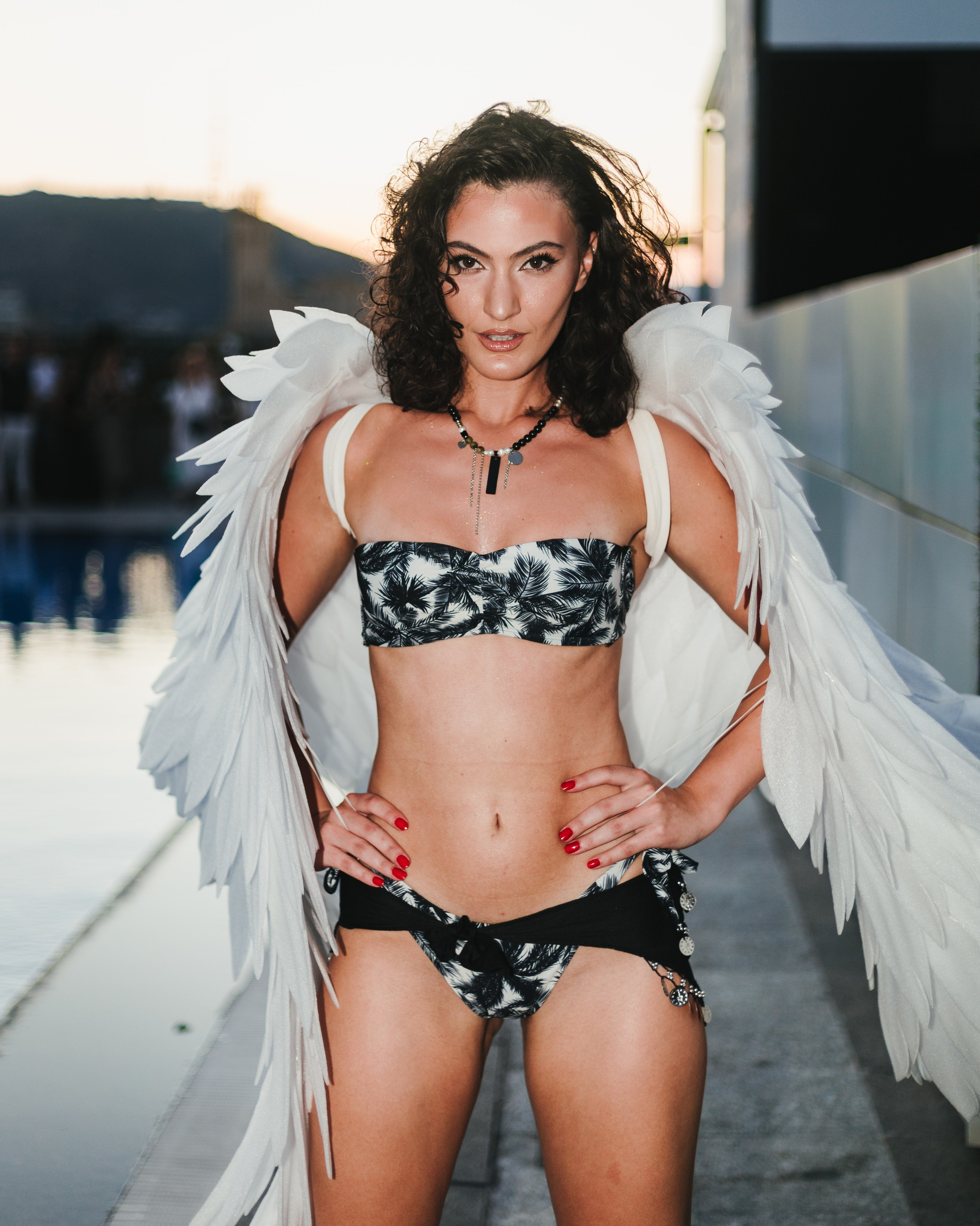 Pool Party. Bspander