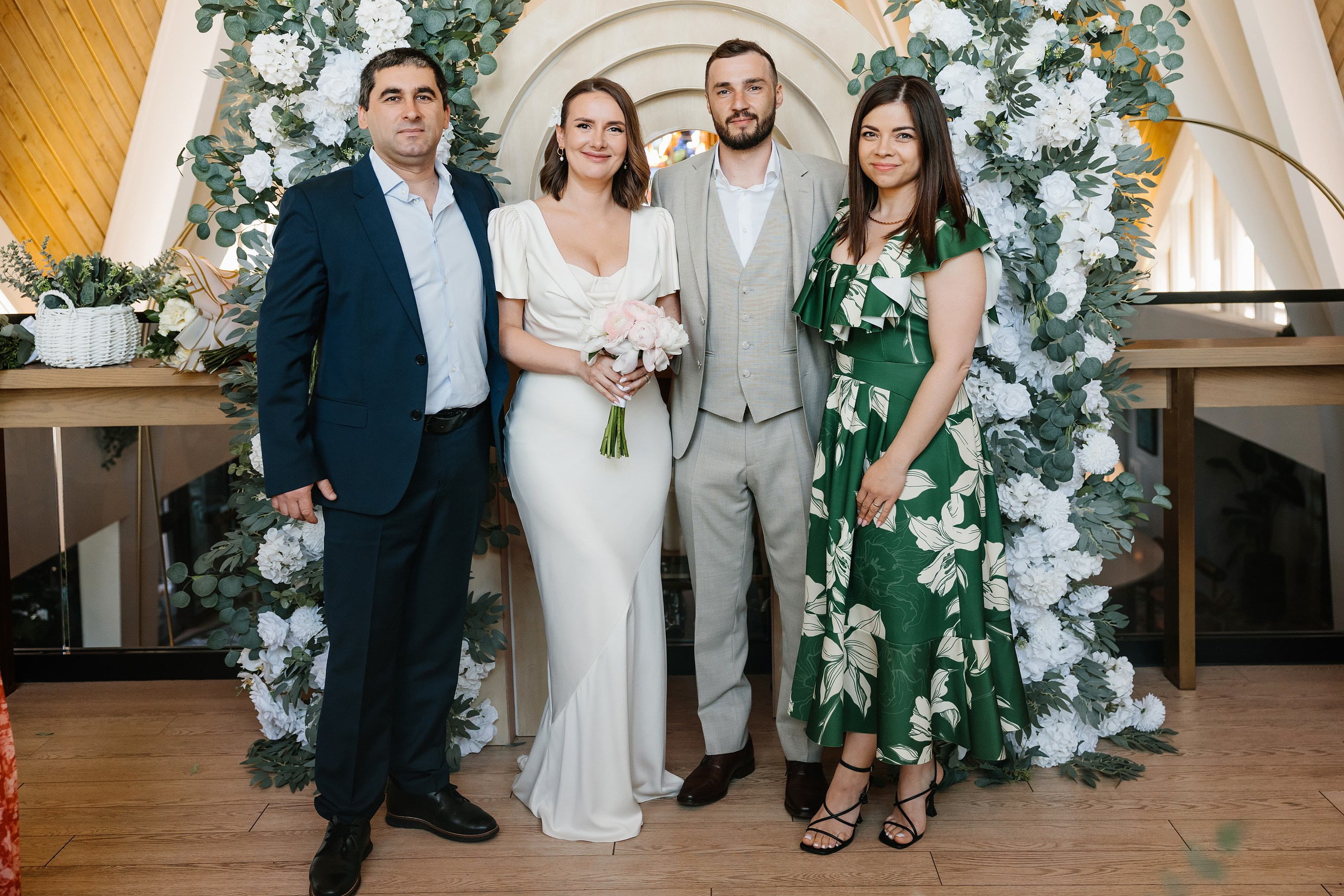 04.27.2025 Wedding. Wedding family event photographer in Chicago Nick Yushevich