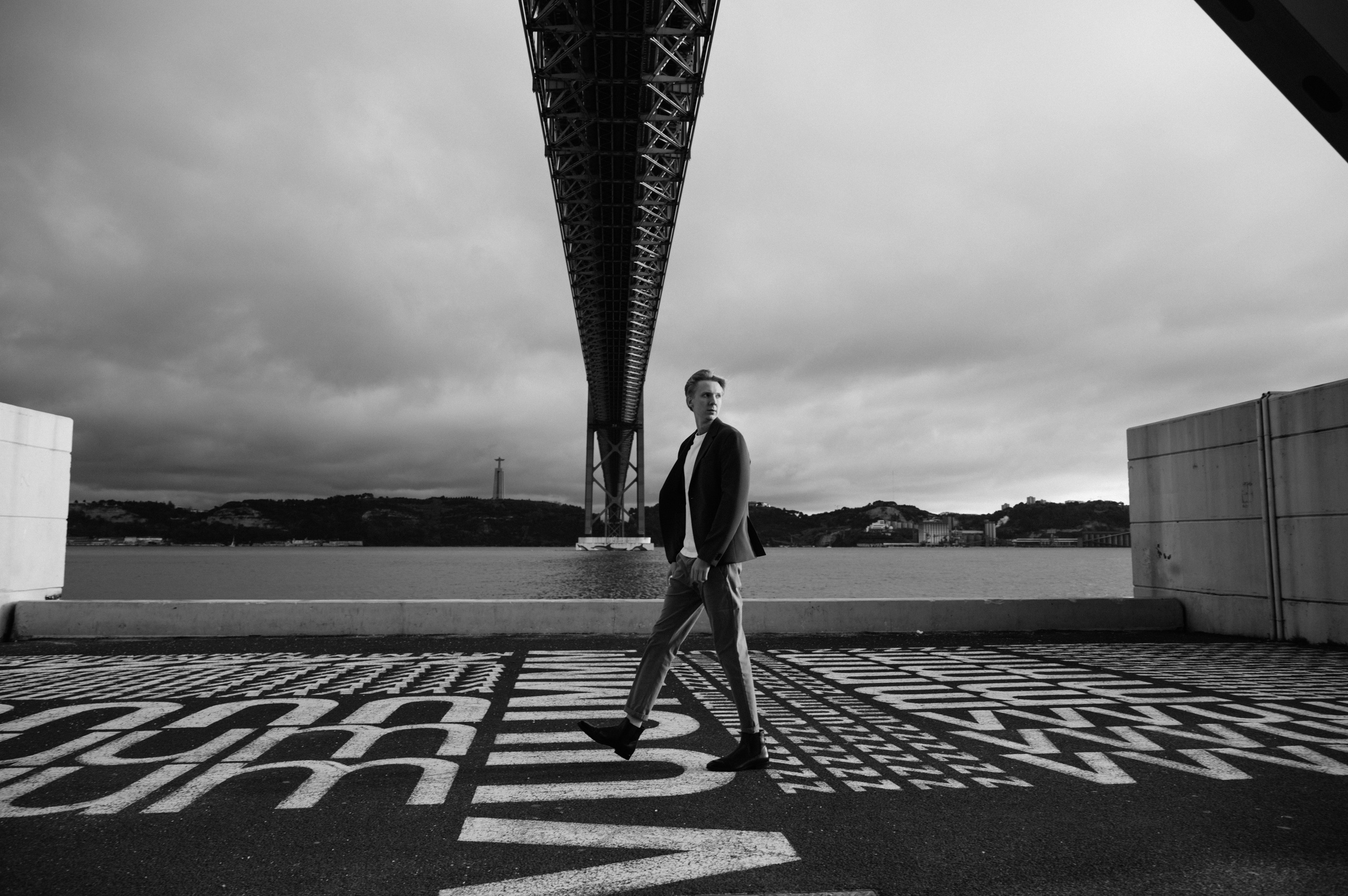 WINDY. Wedding and commercial photographer