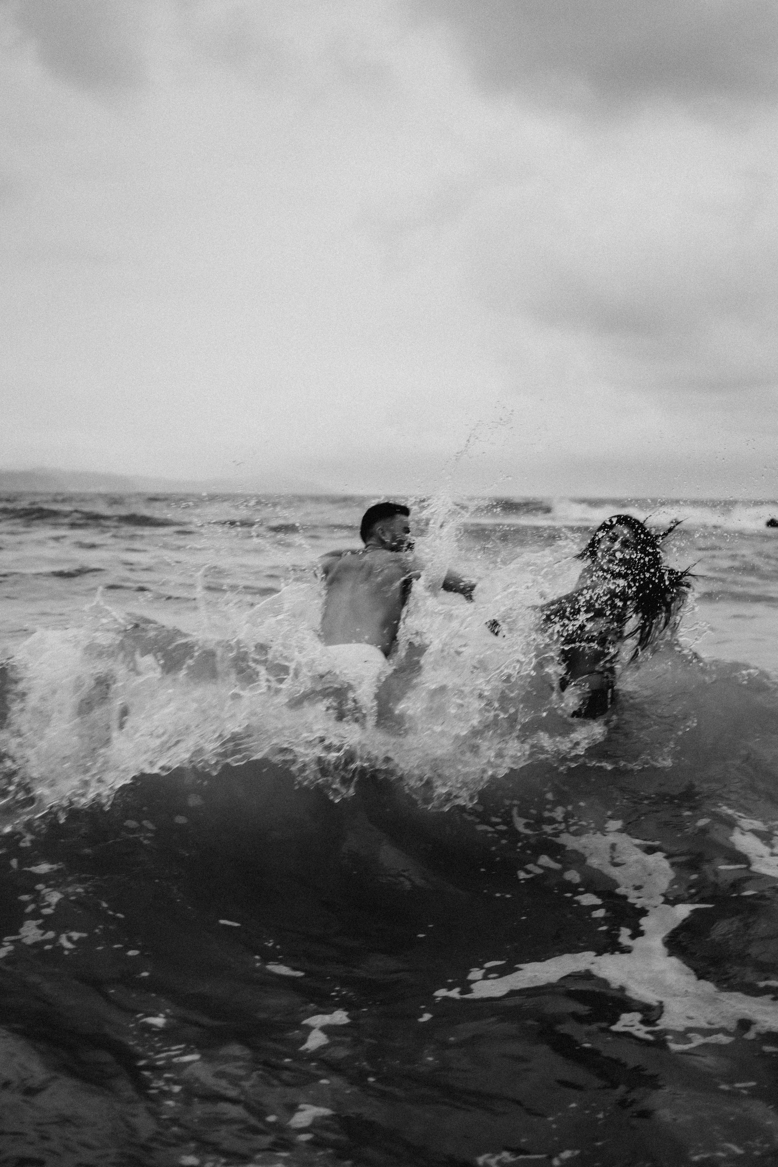 Love story. Holigood foto y video reportaje de bodas en San Sebastián y Europa