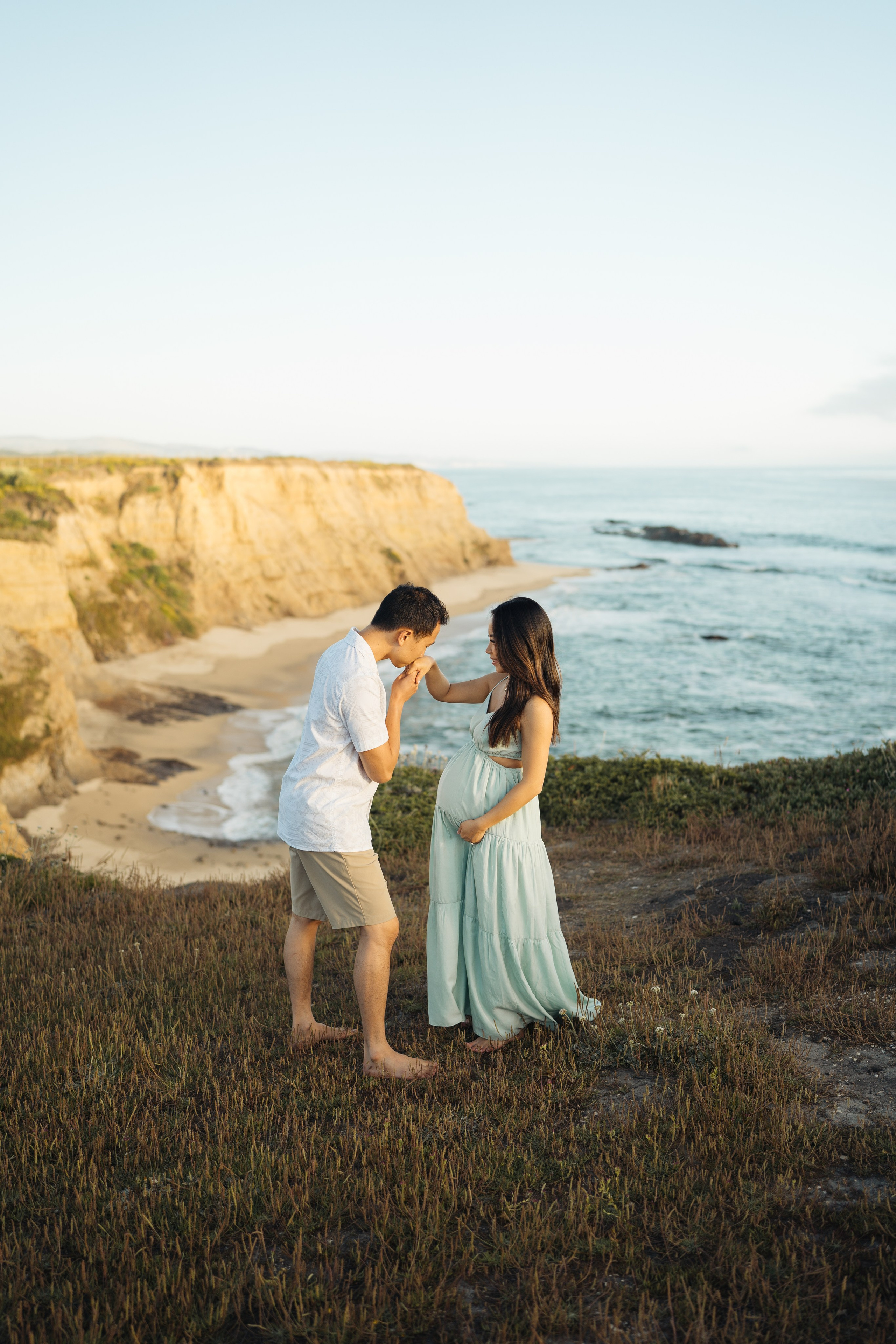 Yan Maternity Session at Half Moon Bay. Soulo Photography | San Francisco Bay Area Based Photographer