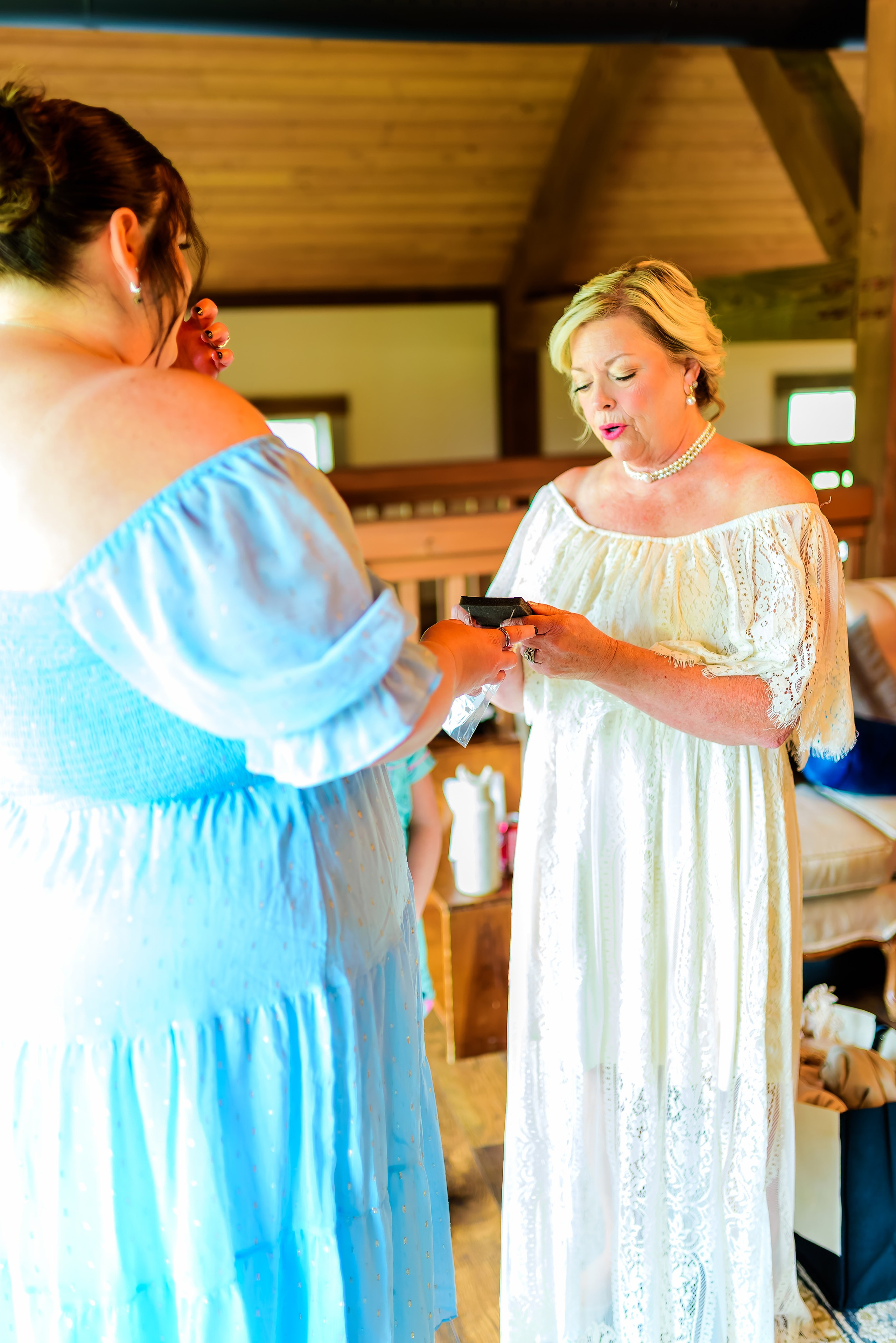 Dorinda + Gil’s Vow Renewal. Alexandria Danielle Photography | Fort Wayne & Indianapolis Wedding Photographer