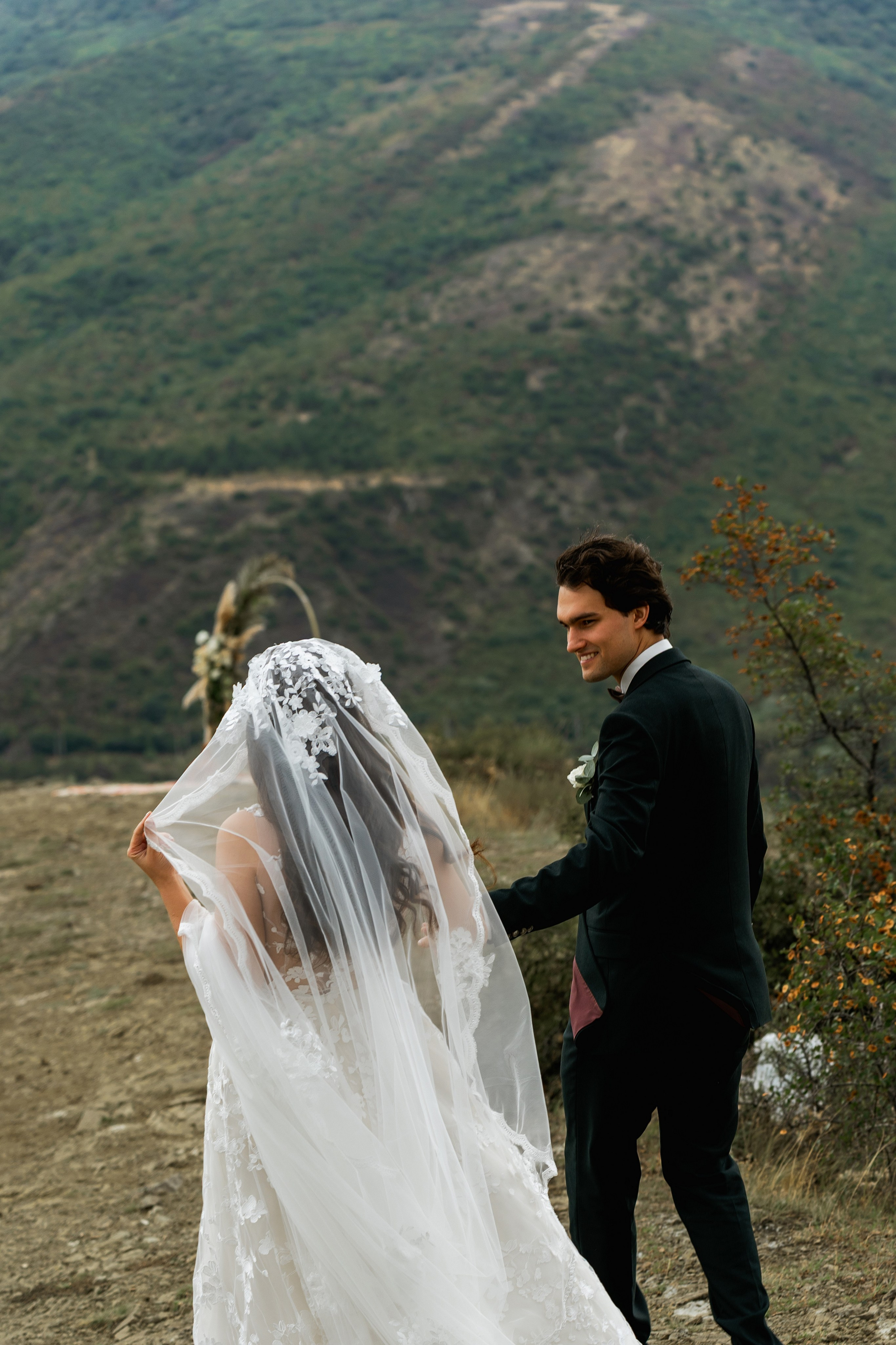 Church wedding in Mtskheta. Wedding Photographers and Film Maker in Georgia, Armenia Maks Kovalenko and Lara Tatosyan
