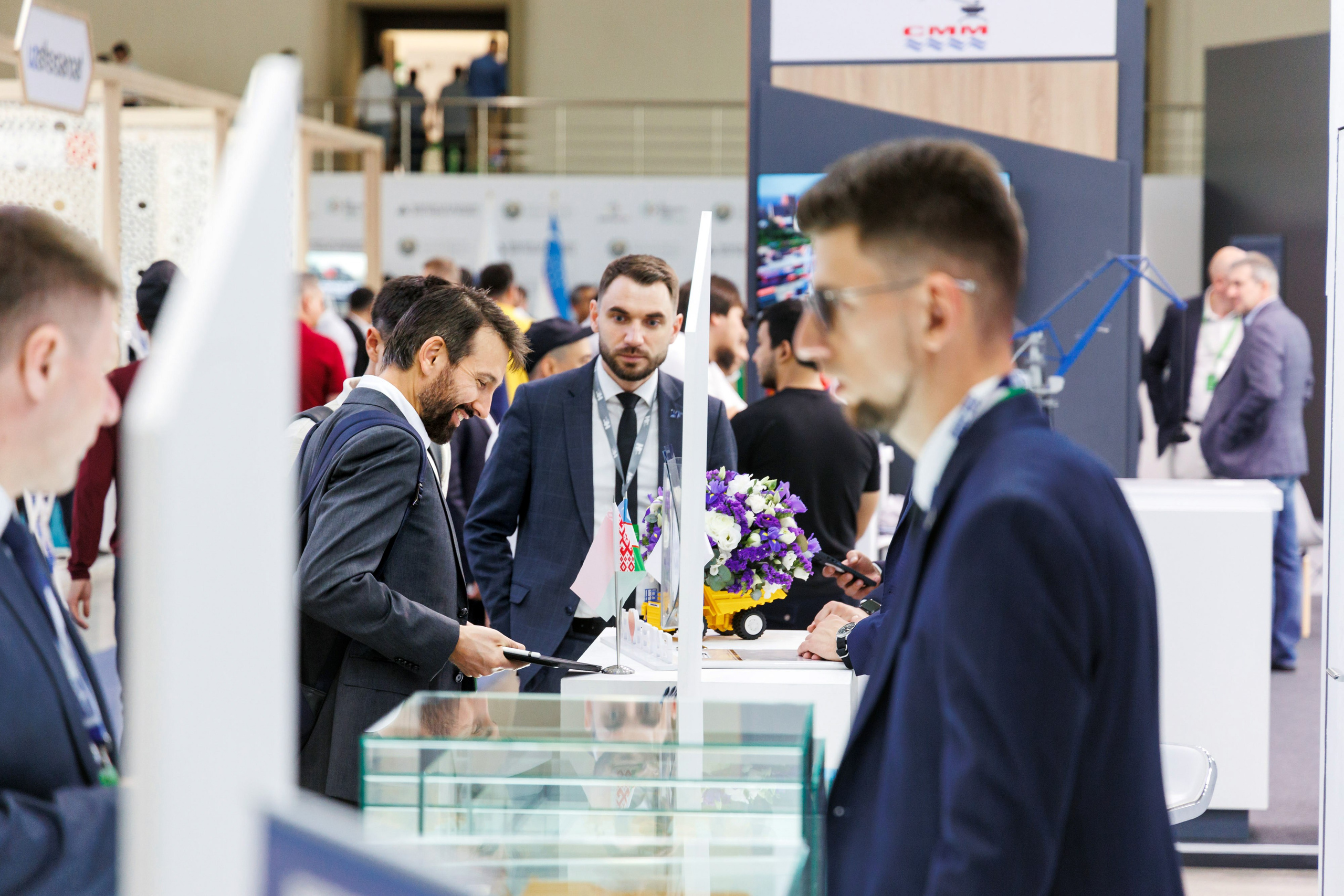 Корпоративные и бизнес встречи, фотоуслуги. Фотограф Юра Артыков, Ташкент