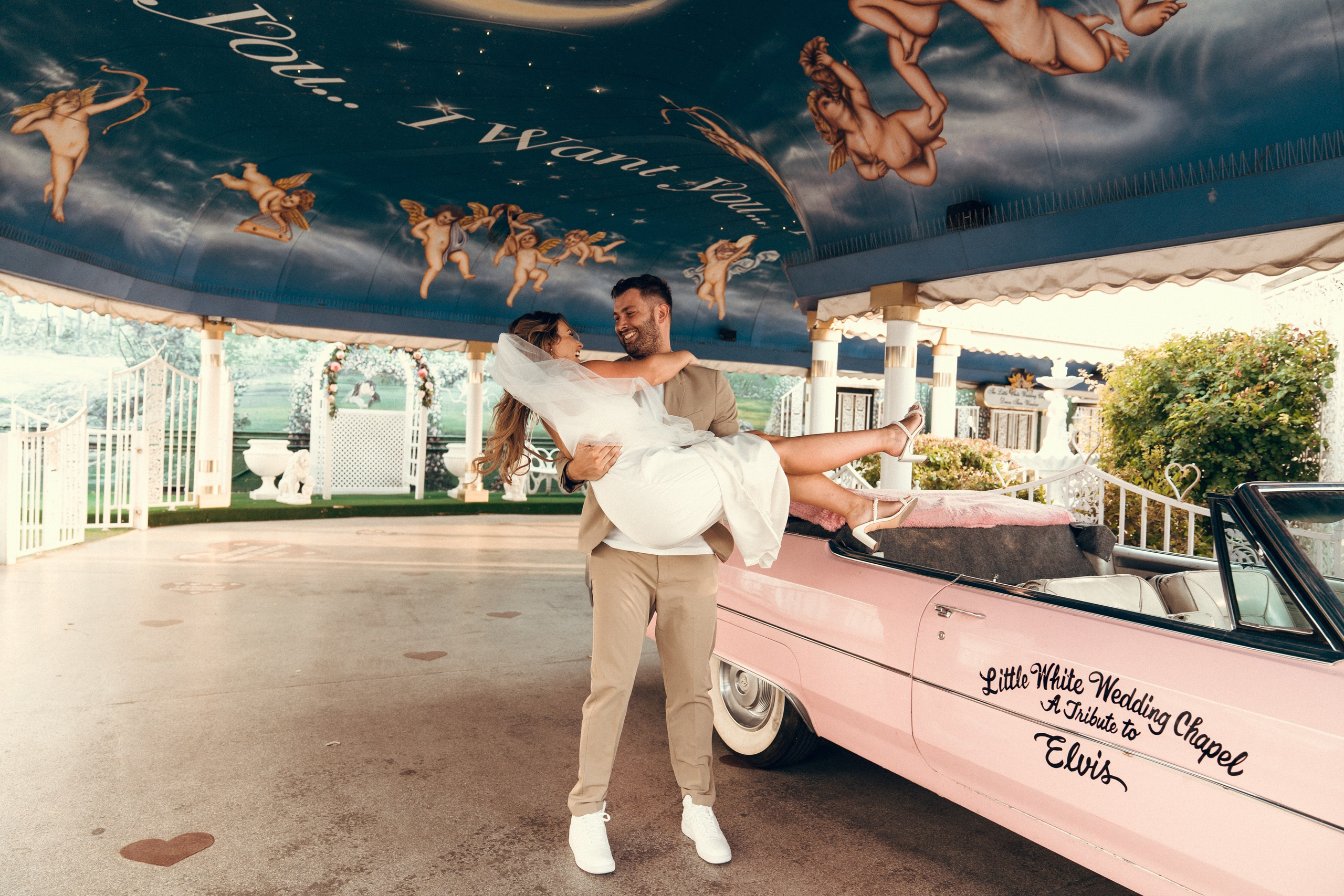 Samanta&Jacob. Wedding & elopement photographer Viktoriya Kravtsov. Las Vegas