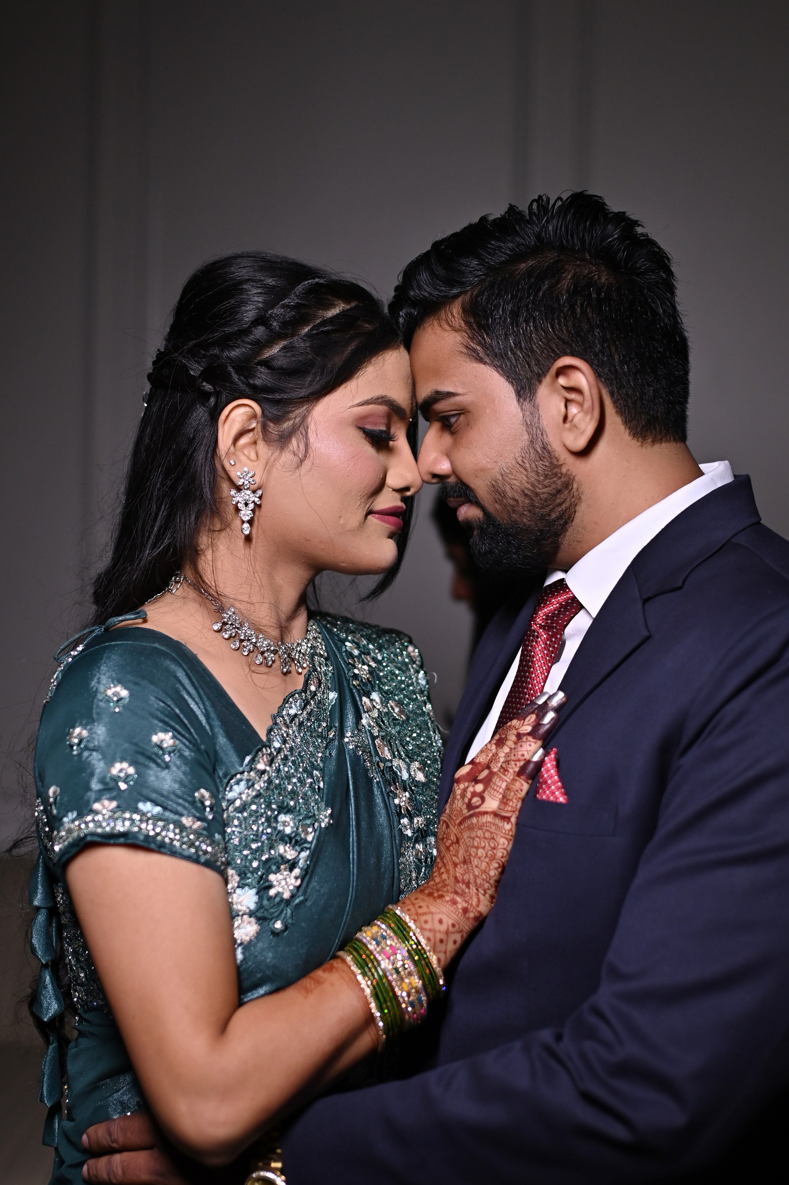 Vivek & sunanda. “Ajay Digital Photo Studio — Capturing Timeless Wedding Moments”