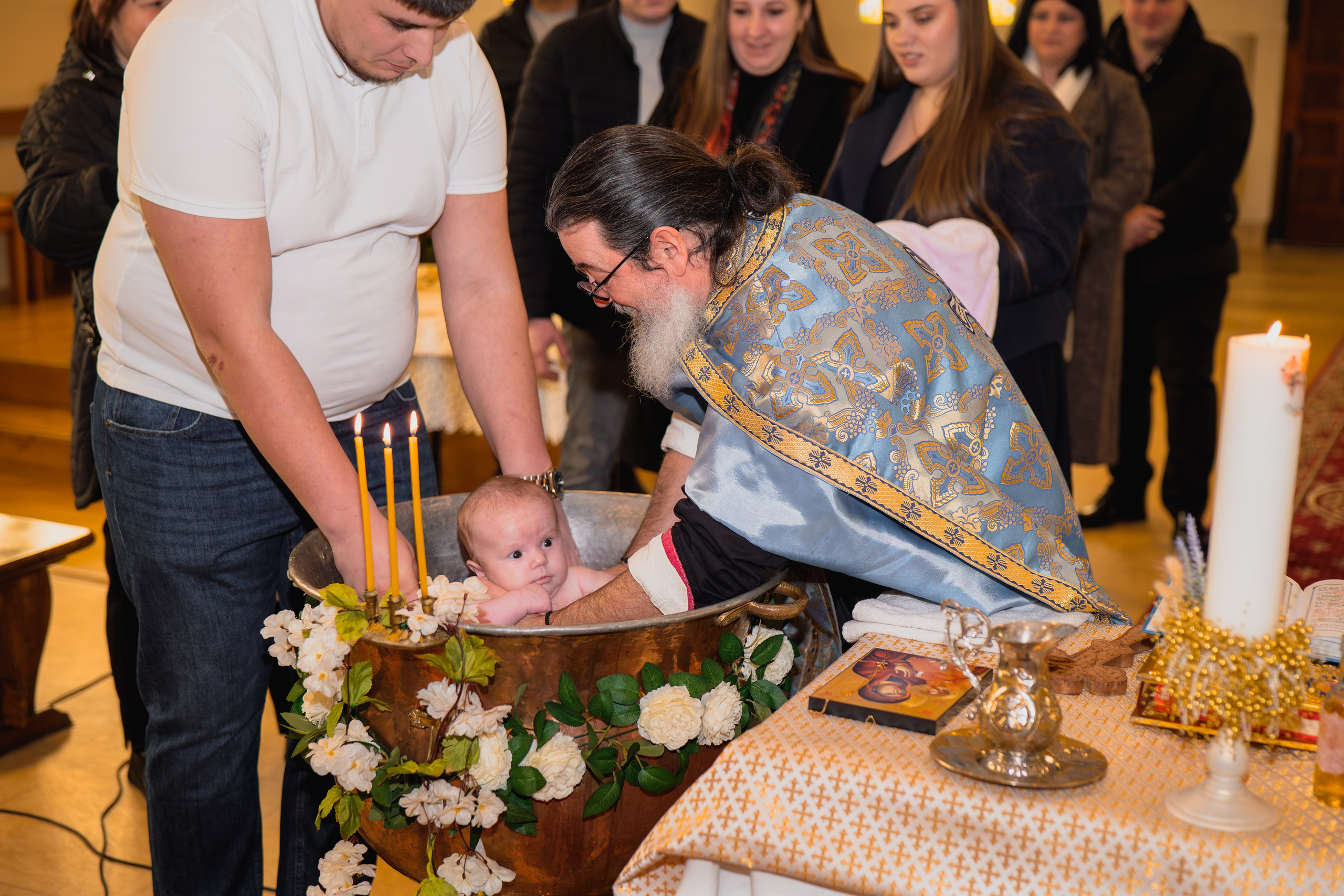 Botezul micii printese. Fotograful și Cameramanul familiei dvs în Franța Paul Photographer