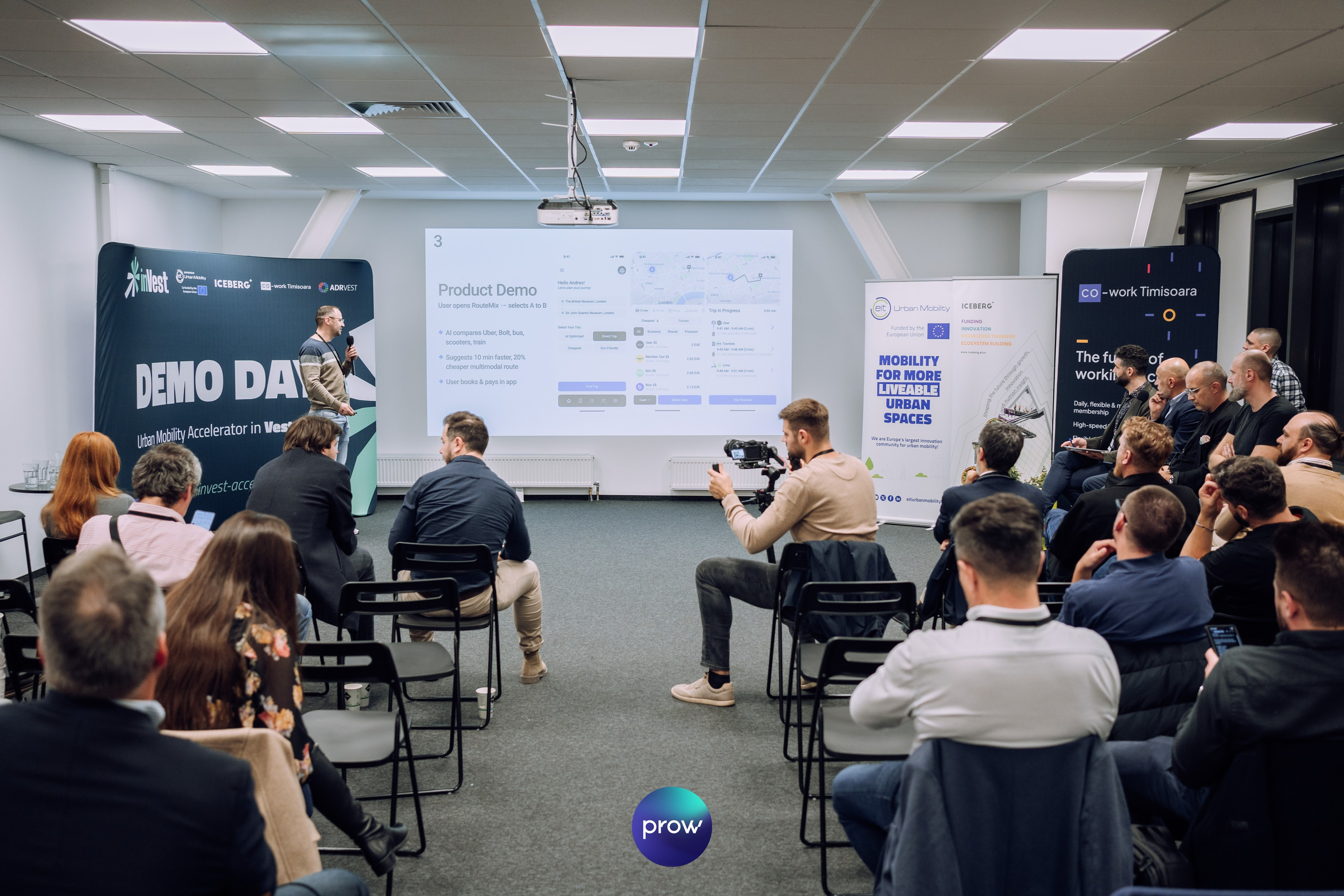 InVest DemoDay @ Cowork. Cozac Cristian Photographer