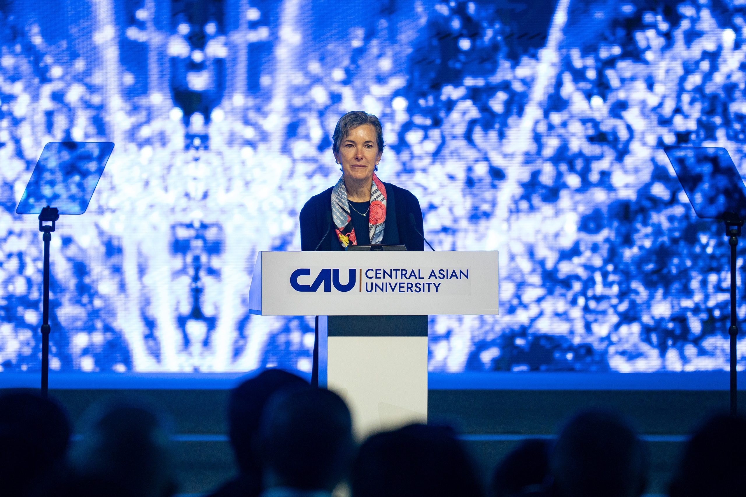 Как Central Asian University провёл одну из самых ярких выпускных церемоний. Георгий Намазов | Фотограф в Ташкенте