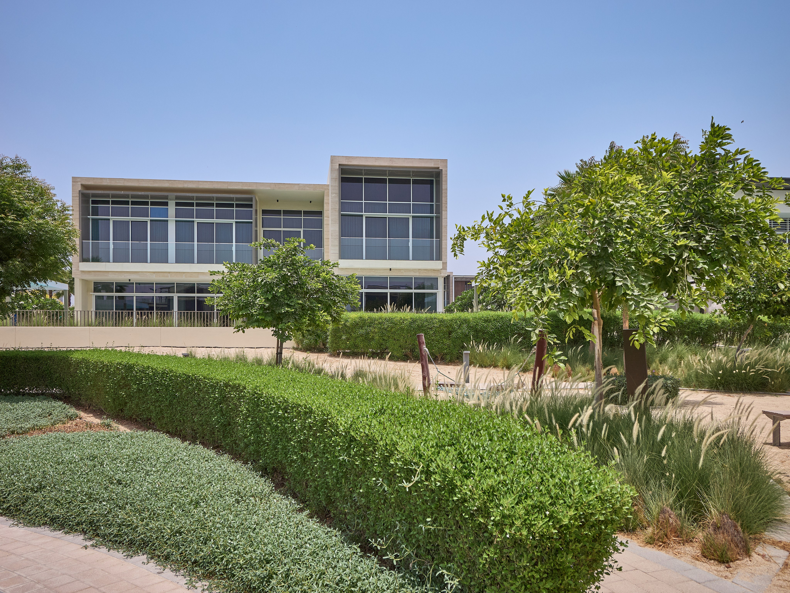 Real Estate Photography in Dubai — Interior & Villa Photos for Bayut, Airbnb, Property Finder. Hotel Photographer in Dubai — Interiors & Commercial by Oleg Novikov