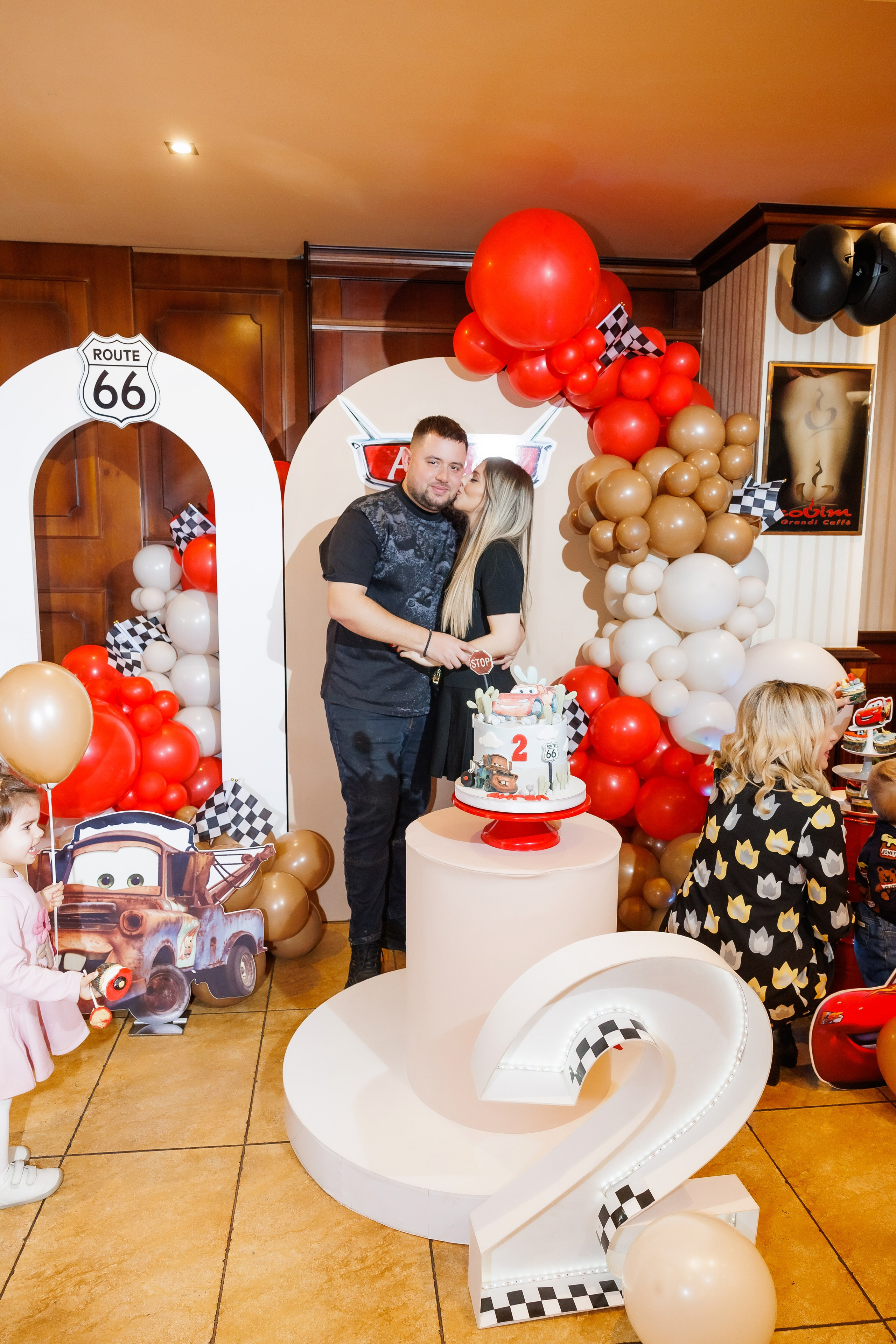 Честит Рожден Ден. Фотограф Ирина Йотова