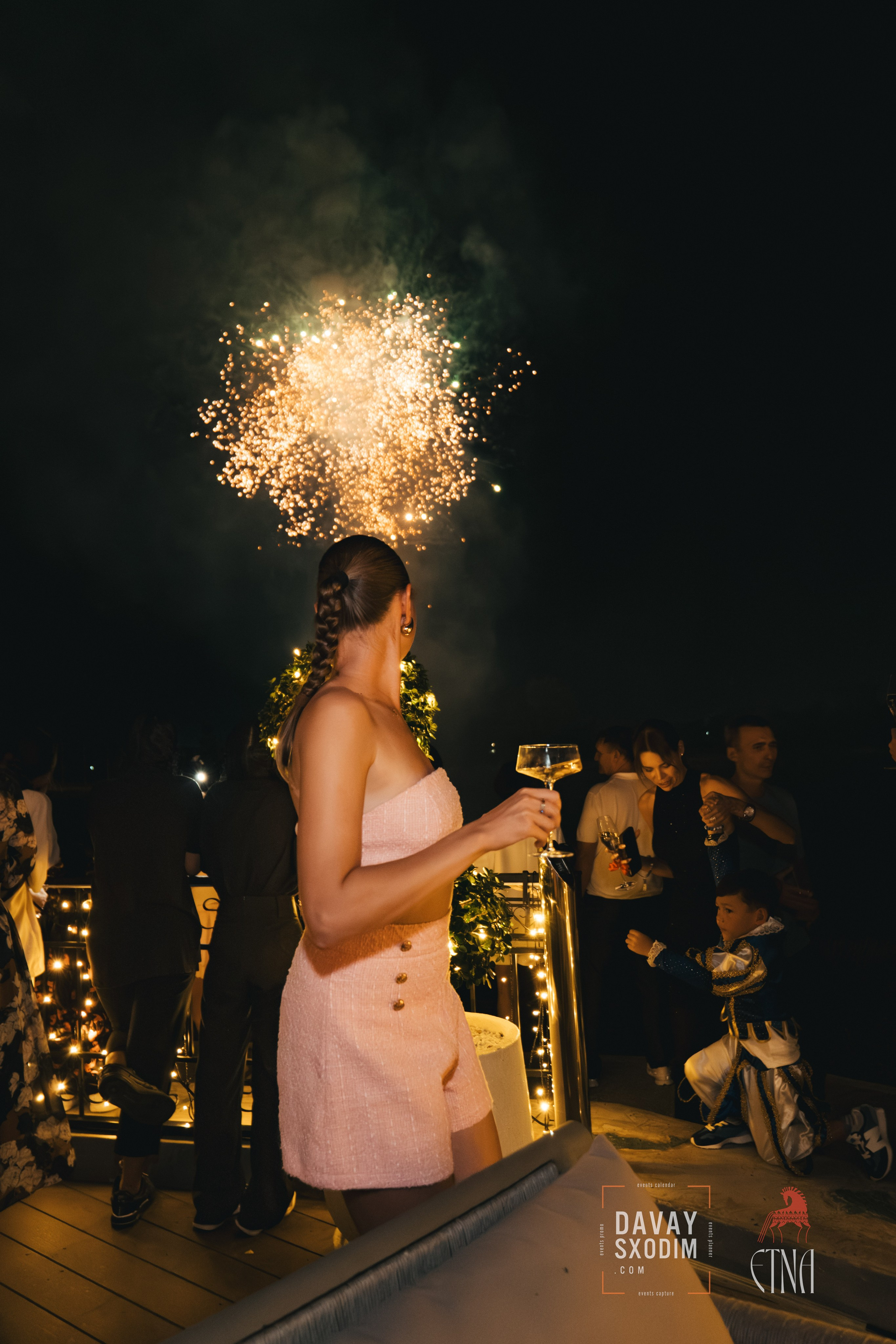 Новогодняя вечеринка | Фоторепортаж | Афиша | DAVAYSXODIM.com PHUKET. АФИША|ФОТОРЕПОРТАЖИ|ИВЕНТЫ|ПХУКЕТ