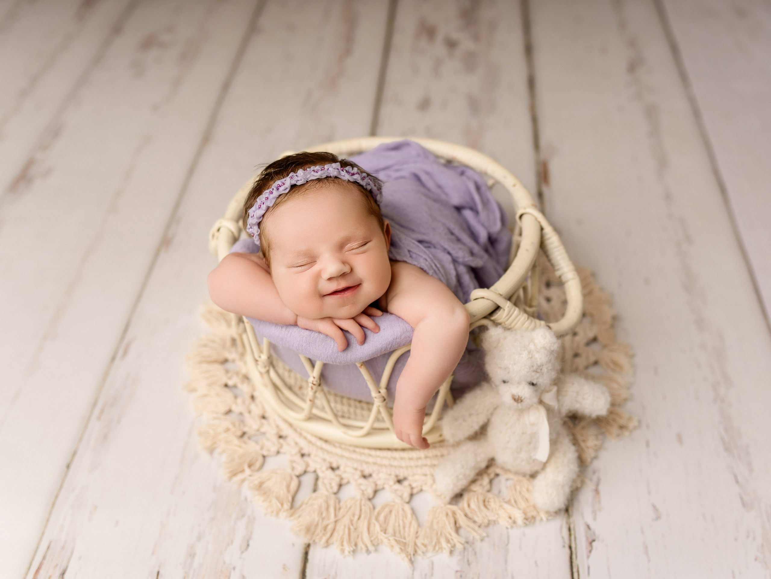 Esu Aleksandra naujagimių ir kudikių fotografė iš Vilniaus