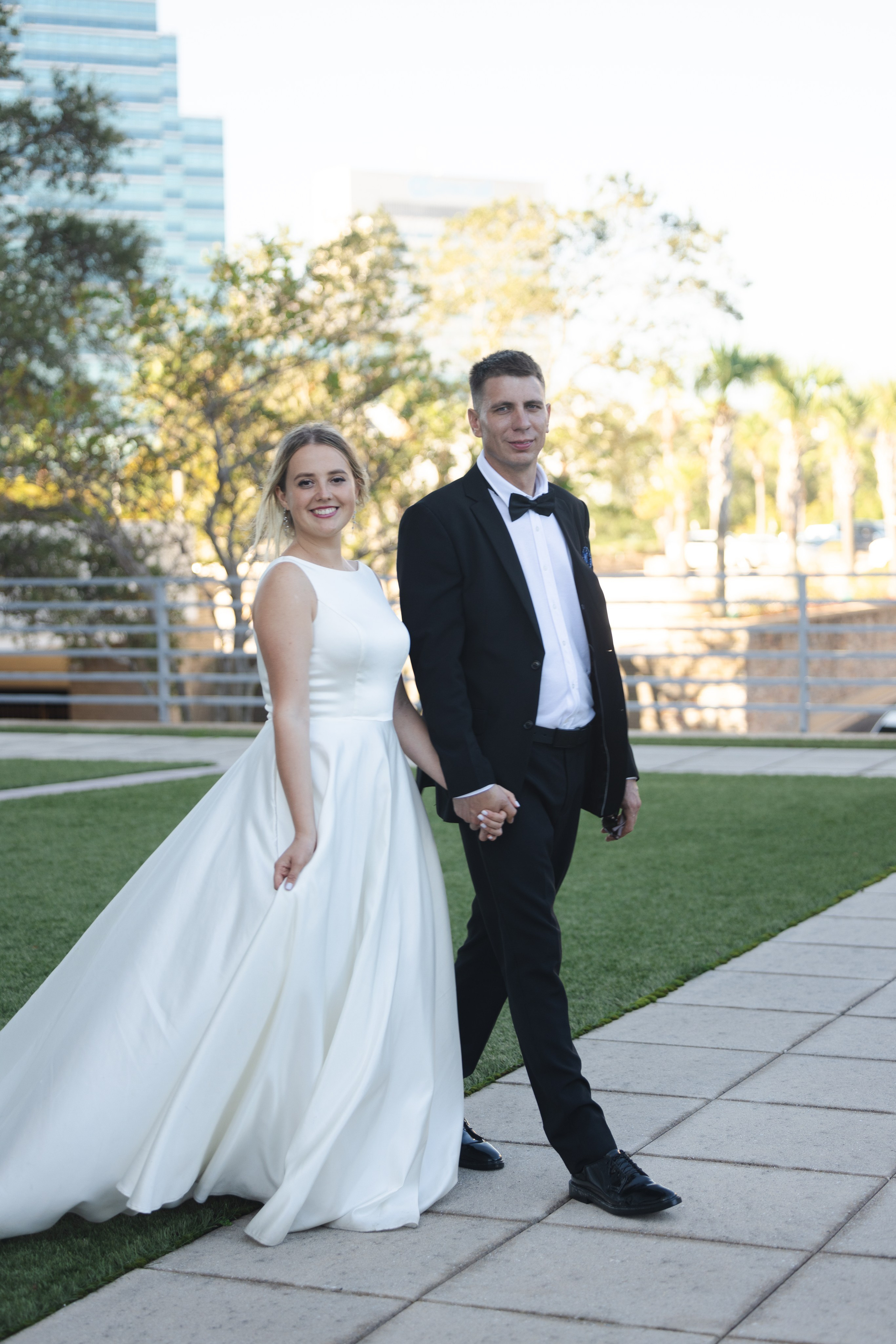 Wedding photography. Eikanmedia | Photographer and videographer capturing weddings, families, engagements, pregnancy & newborns | Vancouver, WA | USA
