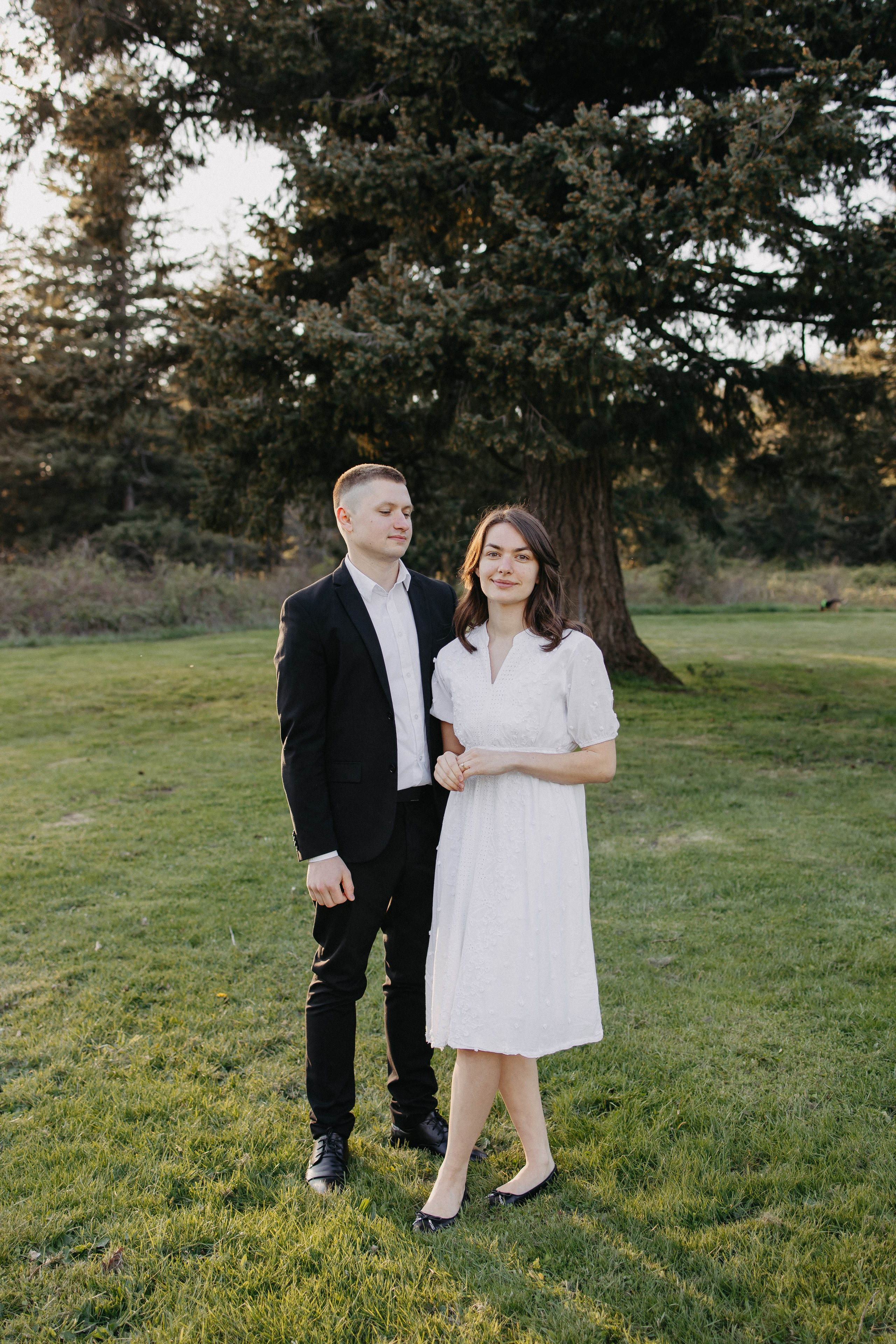 Engagement. Eikanmedia | Photographer and videographer capturing weddings, families, engagements, pregnancy & newborns | Vancouver, WA | USA