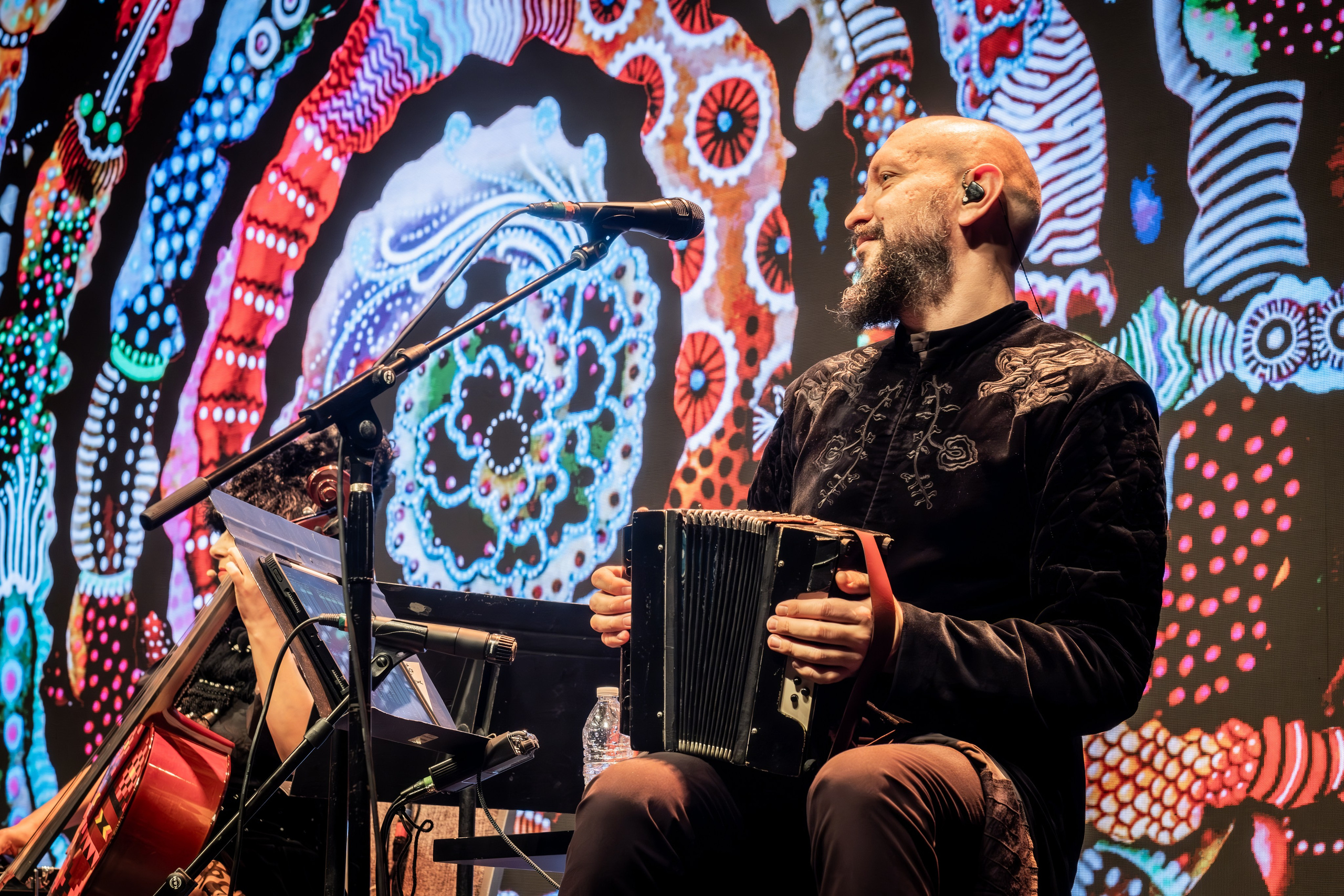 DAKHA BRAKHA. Reportage concert portrait photography in the San Francisco Bay Area