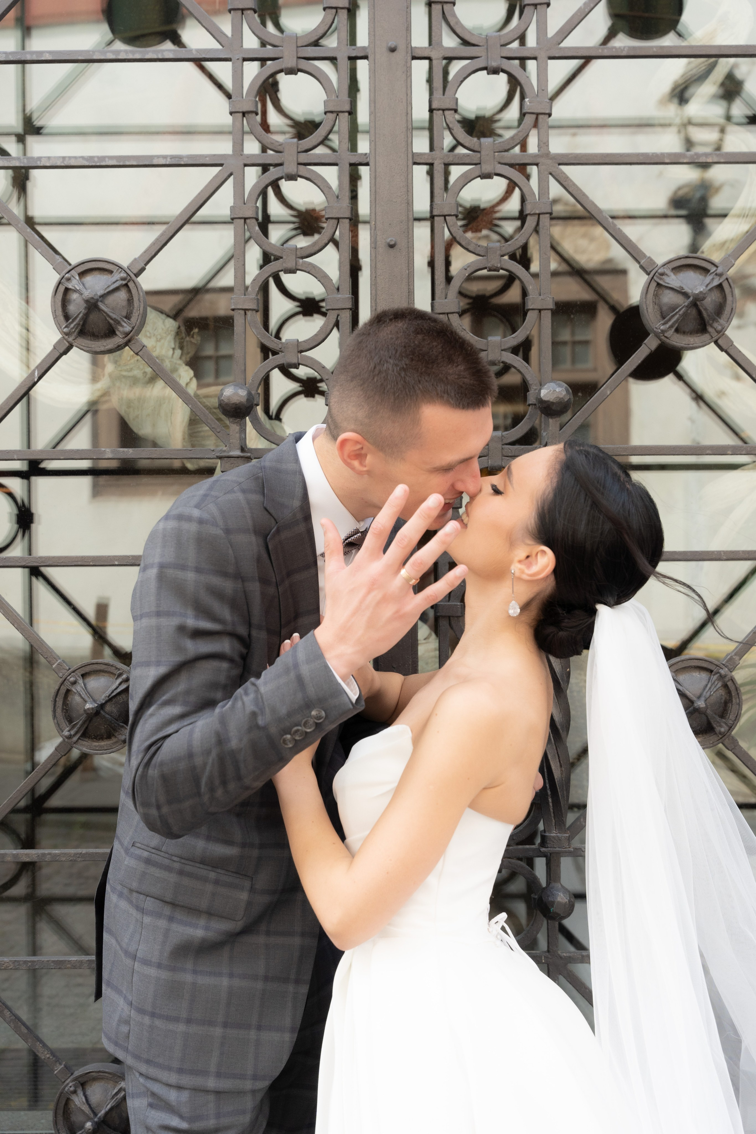 Nuotakos rytas, vestuvės, detalės, emocijos, geriausi rakursai, daug nuotraukų. Aliaksandra Norvilas fotografas Vilnius