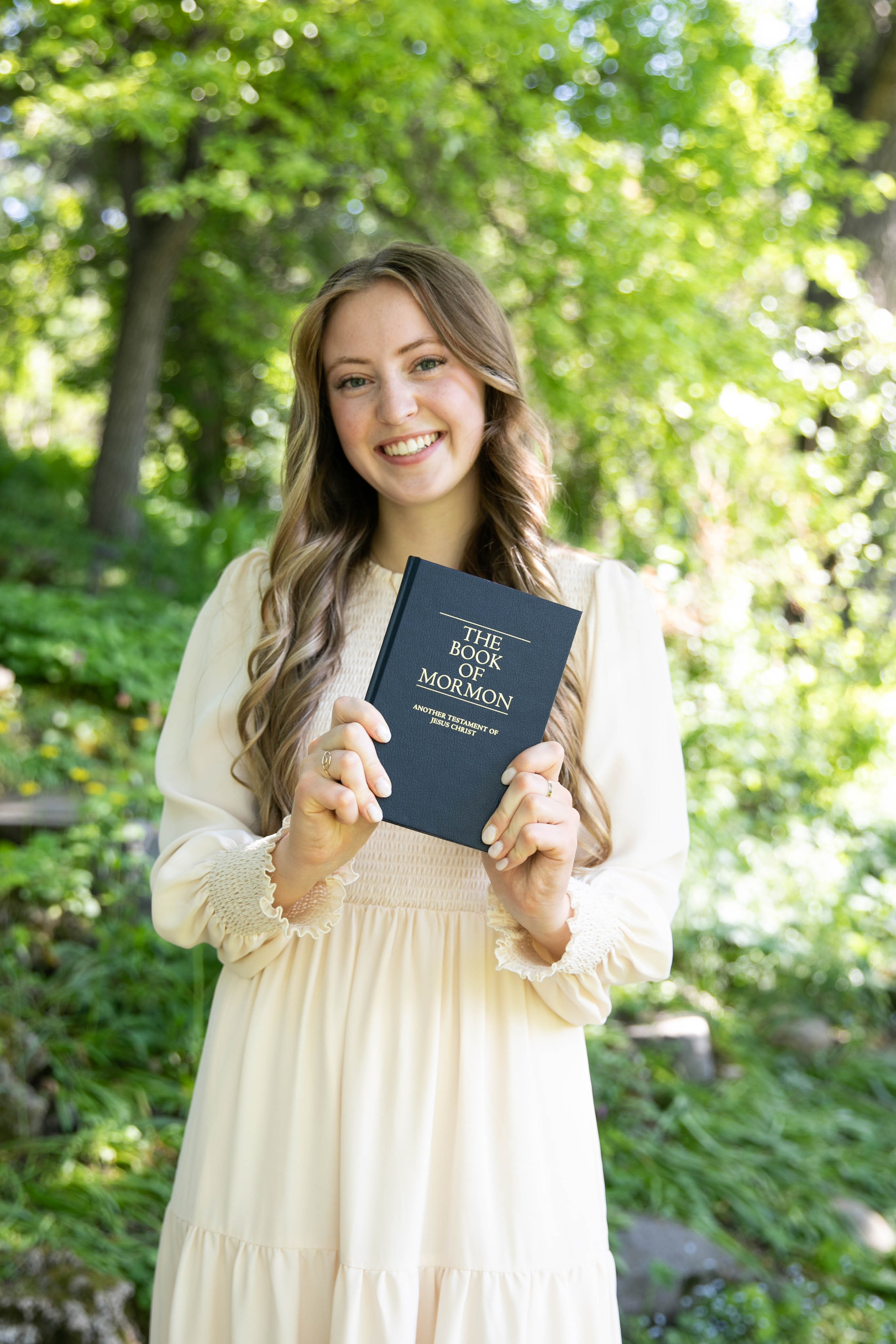 Chloe — Readers Rock. Fotografía accesible en Calgary