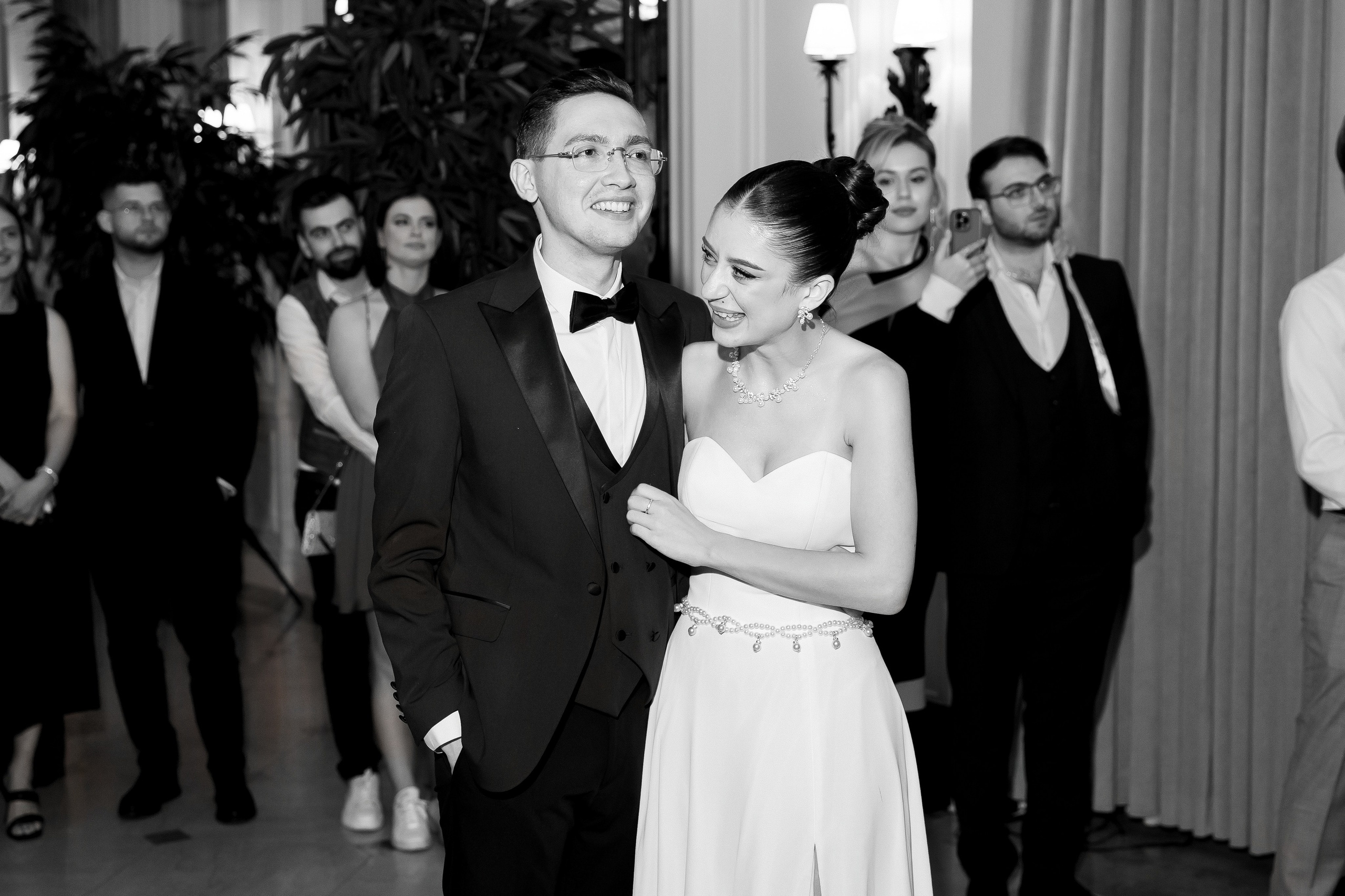 Serghei & Erica — Queen Residence. Servicii Foto și Video 067188353