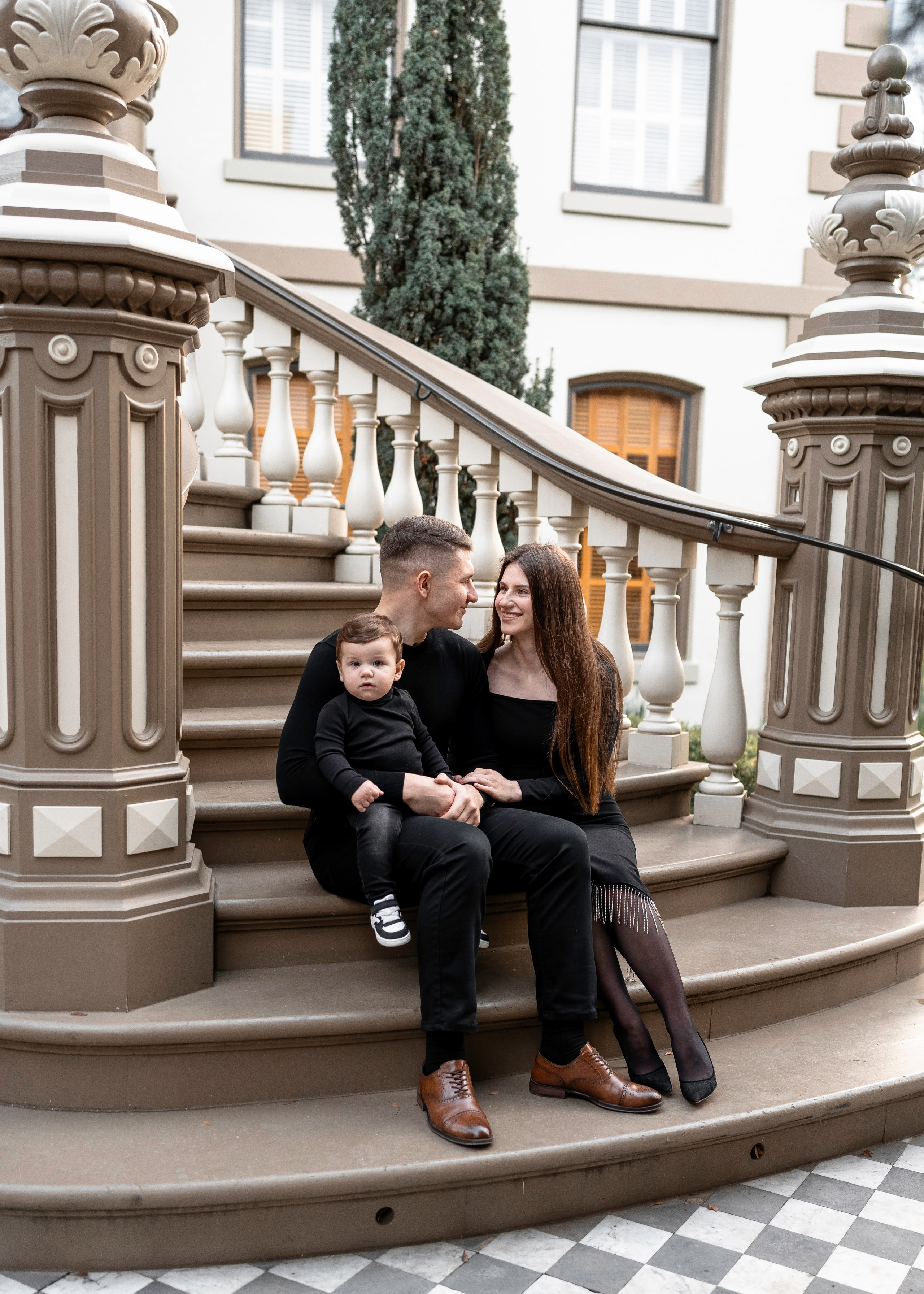 Artem, Nadia & Elisha. Family photographer in Sacramento | Sofia Pavenko
