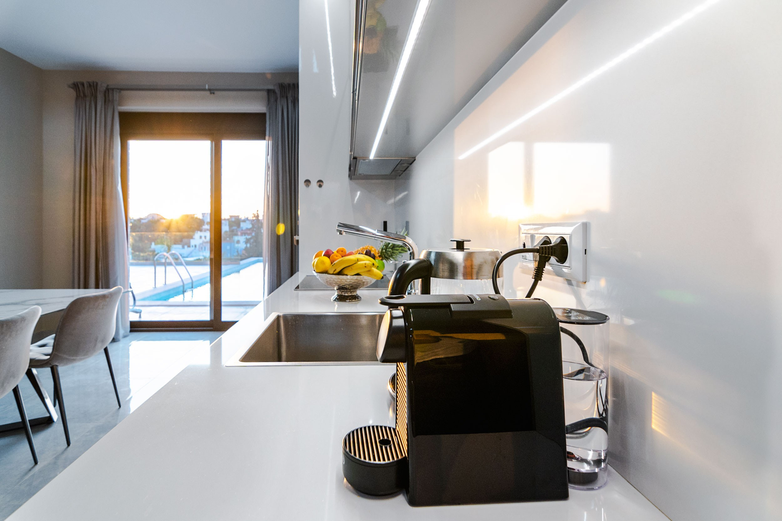 Stone House in Plaka. Photograper in Chania, Crete