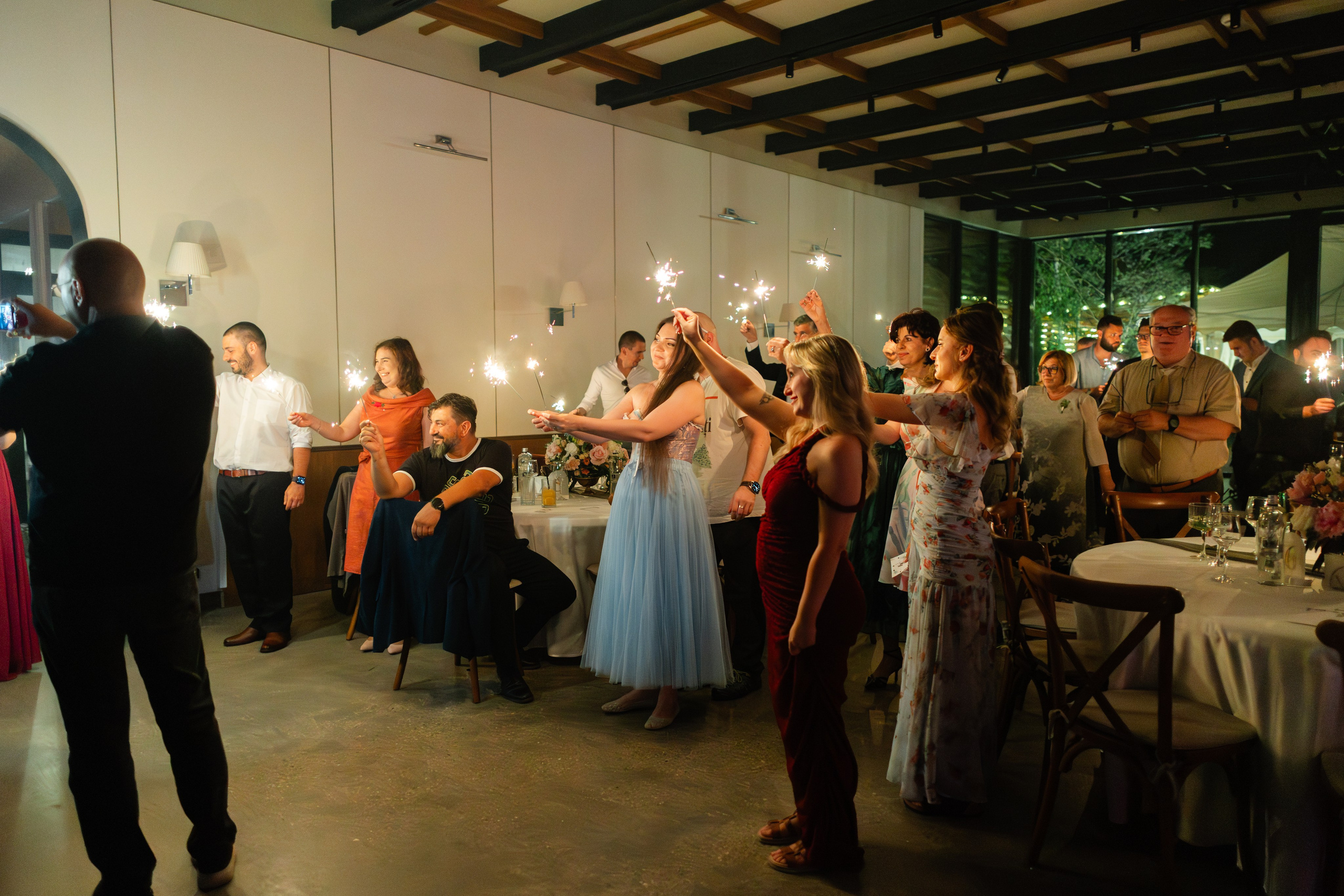 Flori & Cosmin. Main