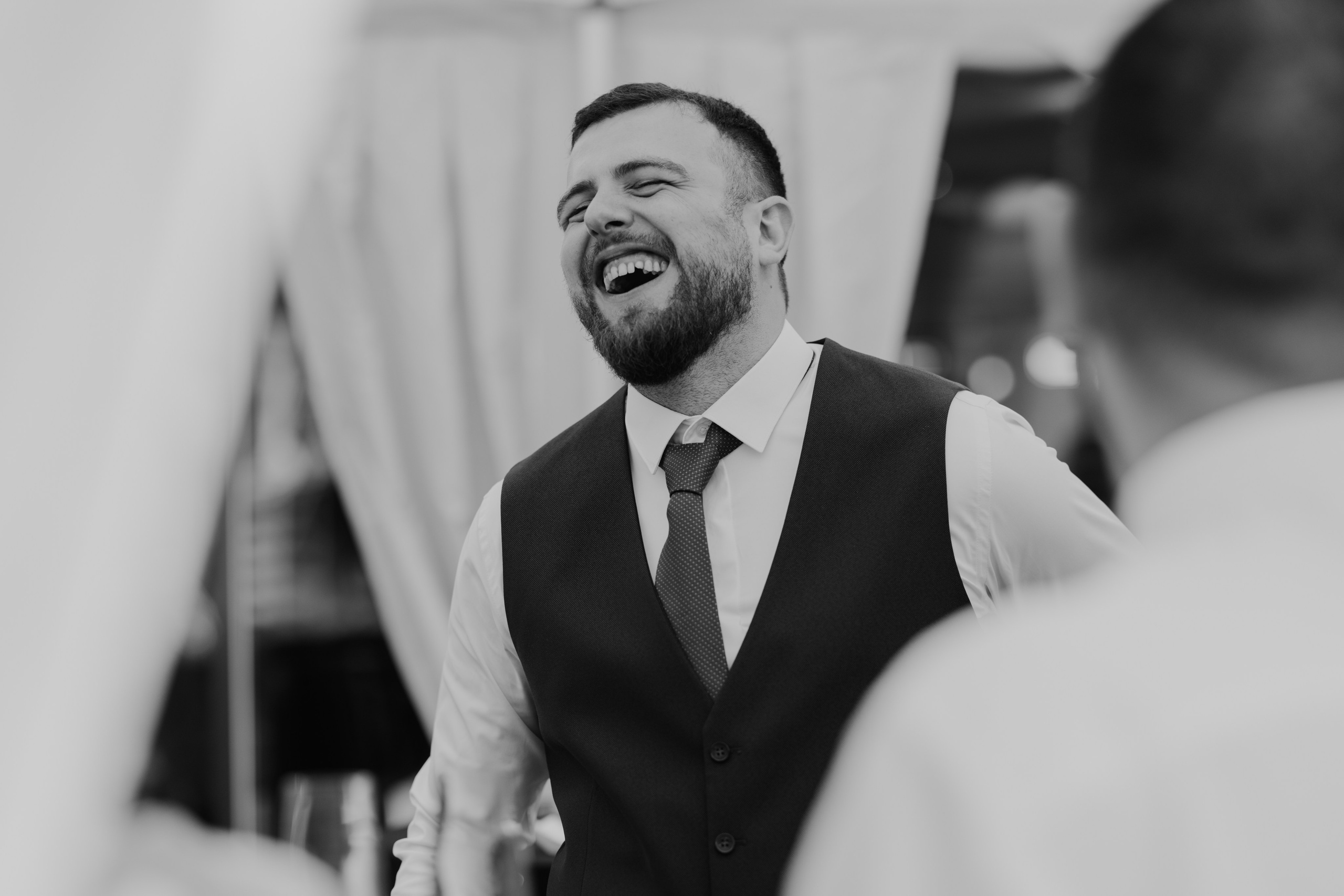 Flori & Cosmin. Main