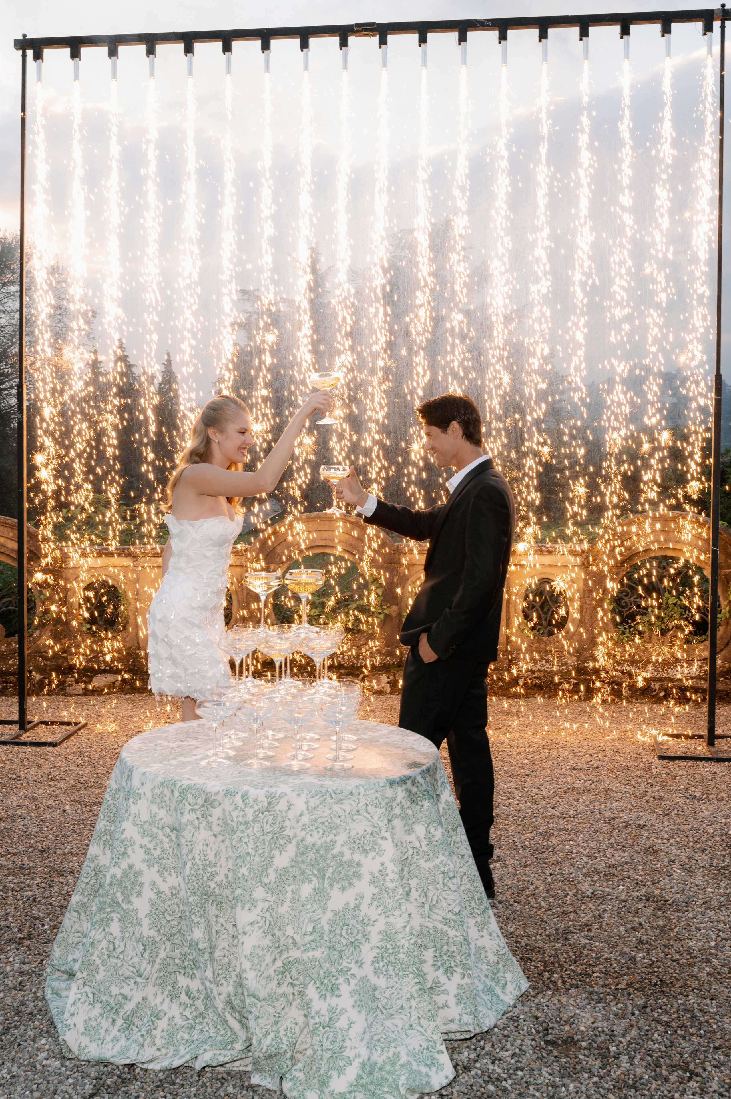 Anna & Matt. Bakasphoto wedding and lifestyle photography Latvia and Worldwide