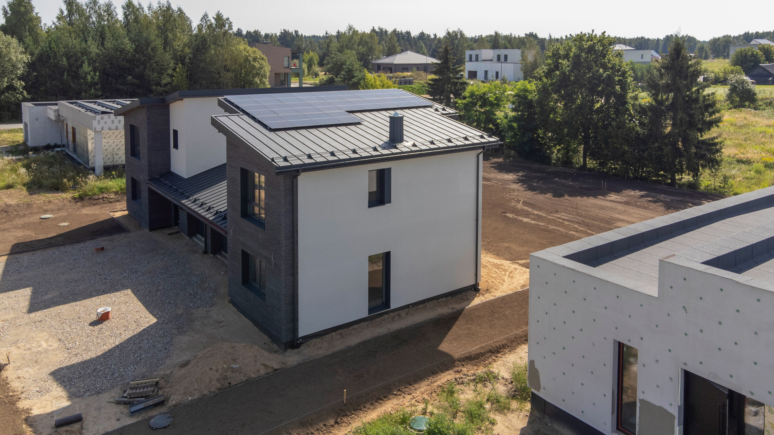 Debesų g. 4, Salotė. Elina Sapiega fotografė Vilniuje