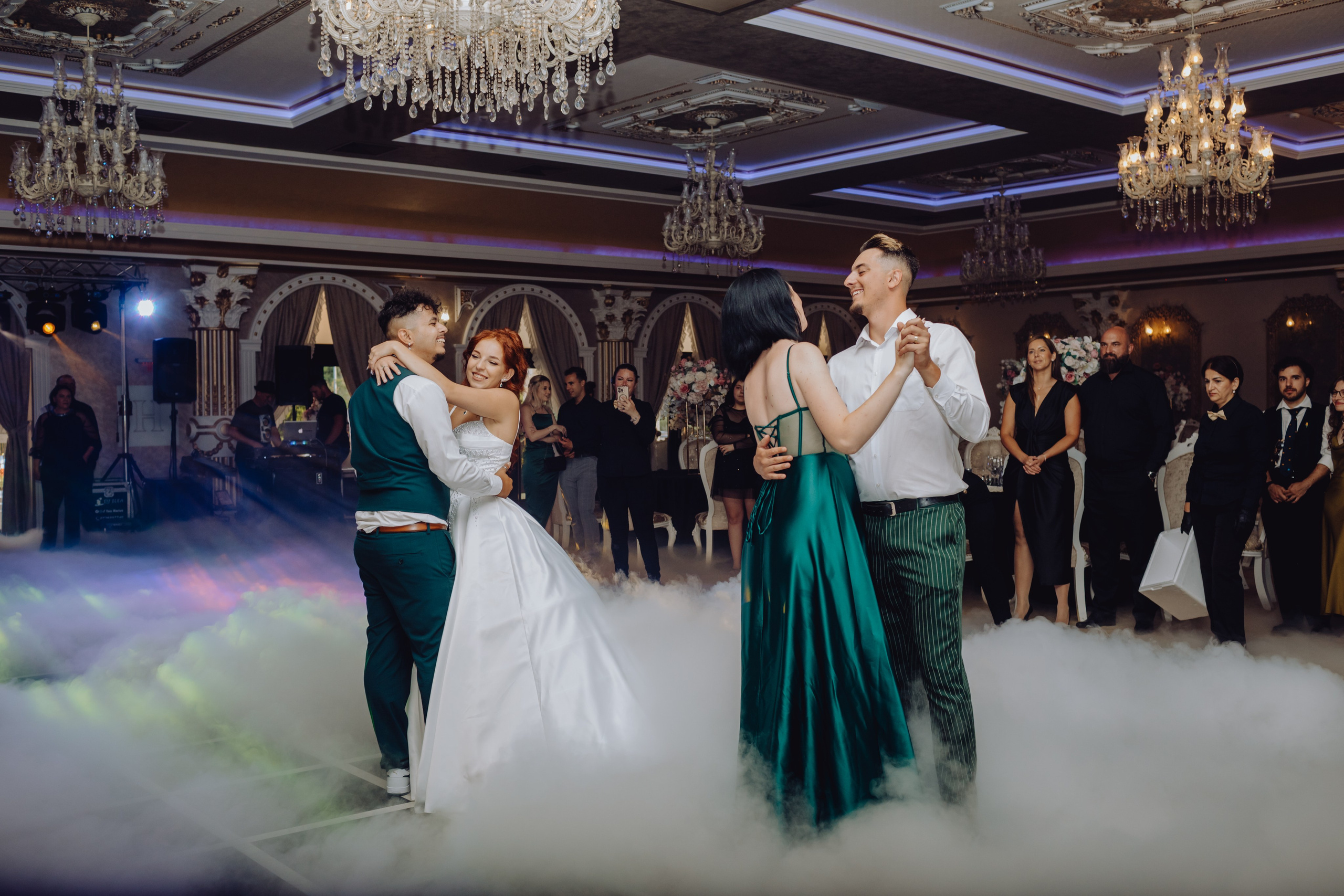 Paul & Maria. Wedding & couple photographer from Romania Rut Vetan