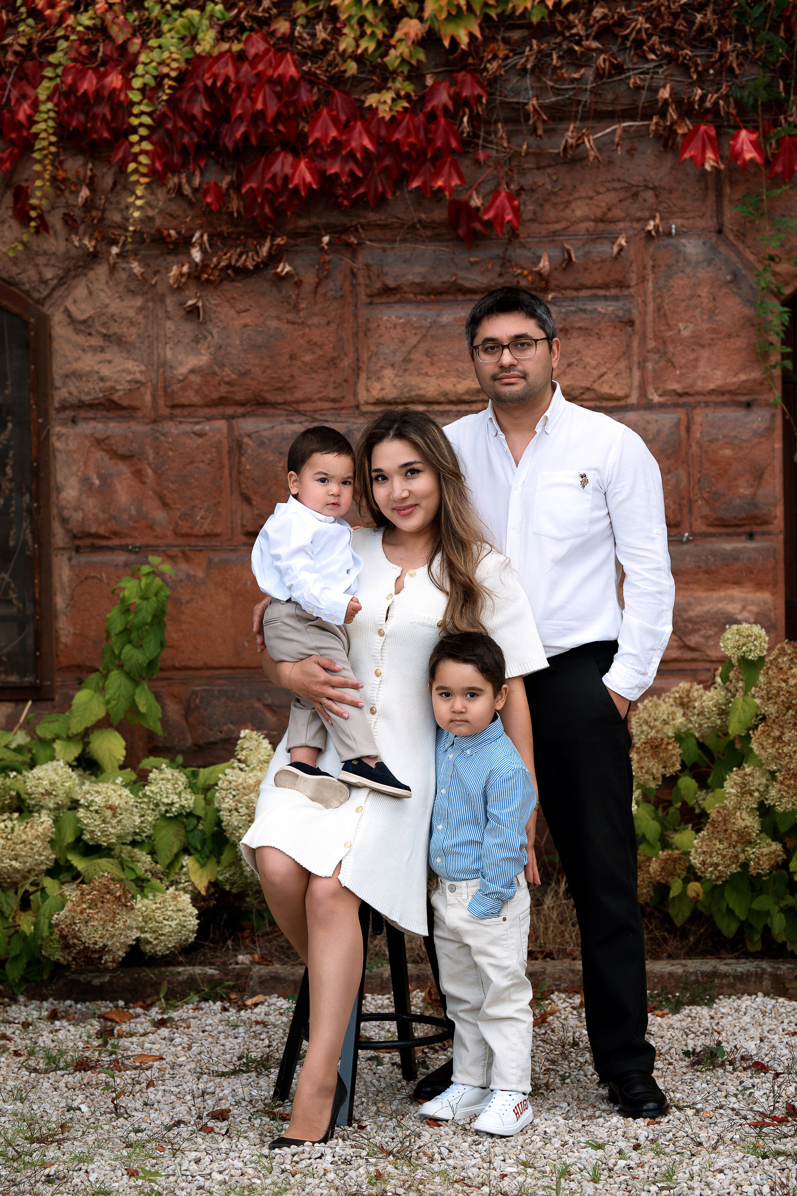 Walk in the park. Family, conceptual women portrait photograher in Geneva, Switzerland